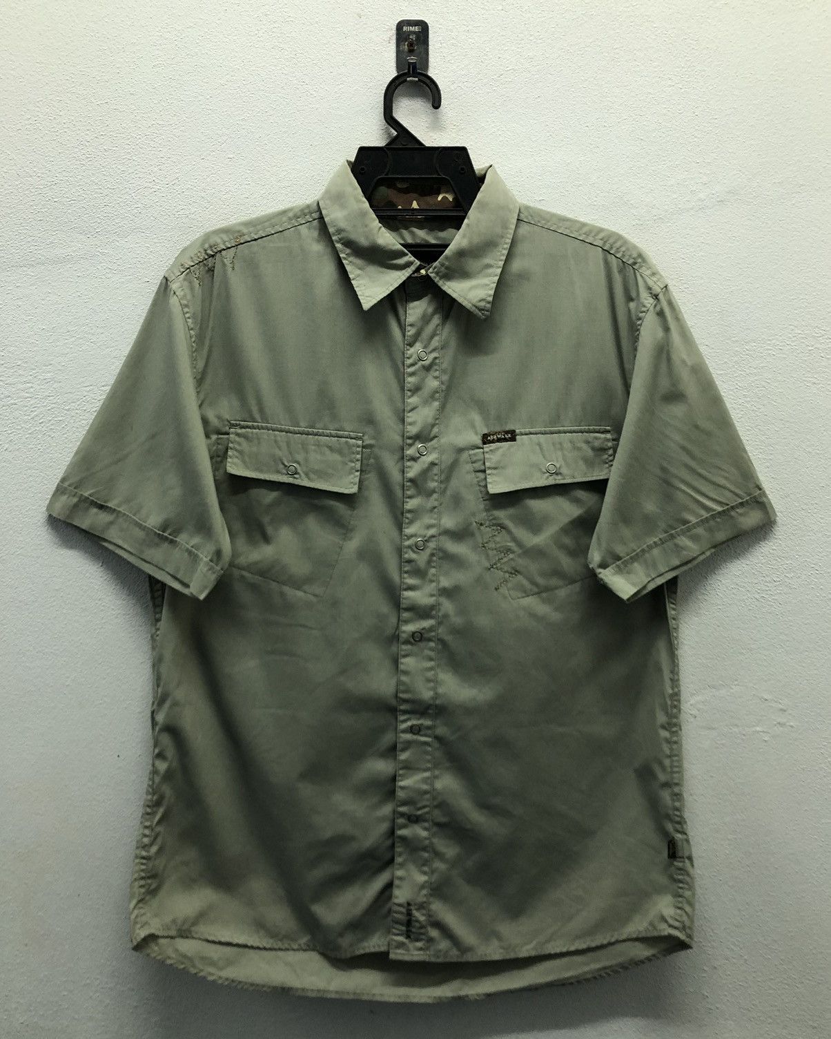 Airwalk Vintage AirWalk Short Sleeve Shirt Button Up Size US L / EU 52-54 / 3 - 1 Thumbnail