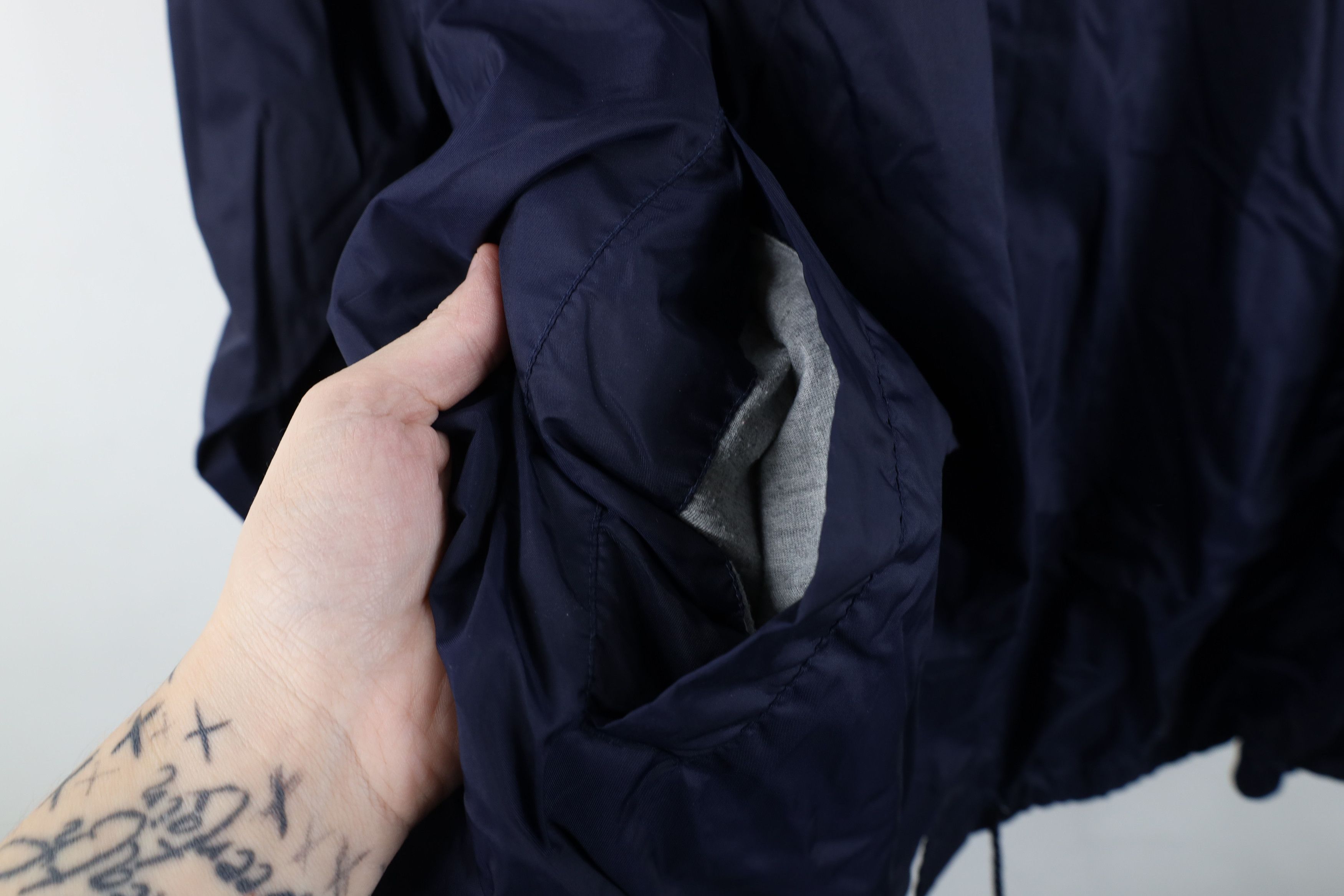 Vintage Vintage 90s Streetwear Coach Coaches Windbreaker Jacket Blue Size US L / EU 52-54 / 3 - 8 Thumbnail