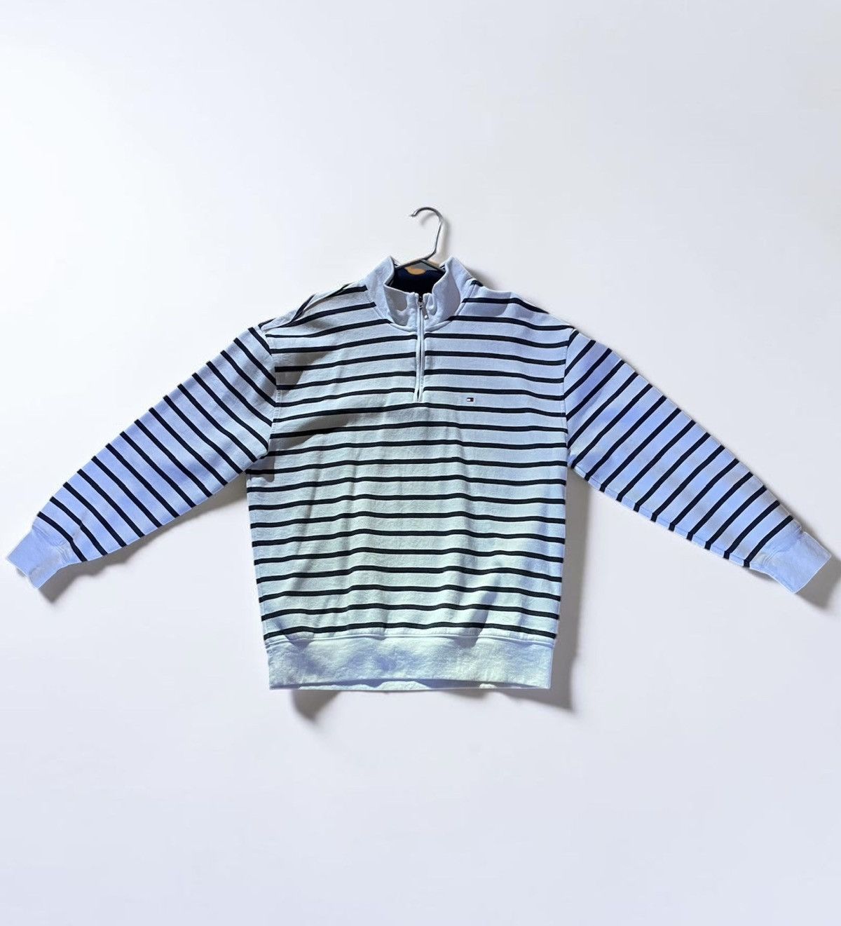 Tommy Hilfiger Tommy Hilfiger Striped Quarter Zip Size US XL / EU 56 / 4 - 1 Thumbnail