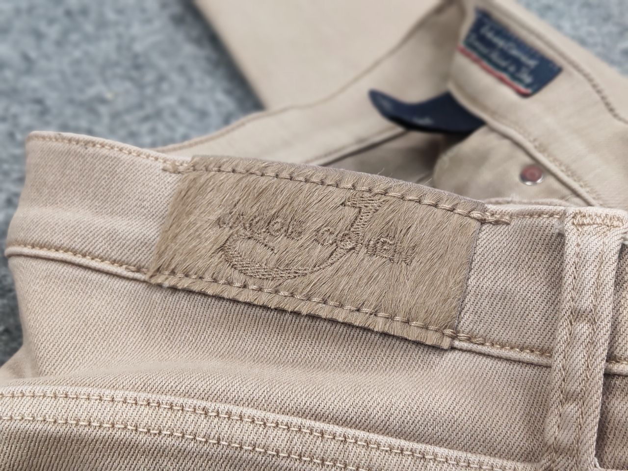 Jacob Cohen Jacob Cohen Italy Design kimberly Slim Fit beige denim Jeans Size 30" / US 8 / IT 44 - 11 Thumbnail