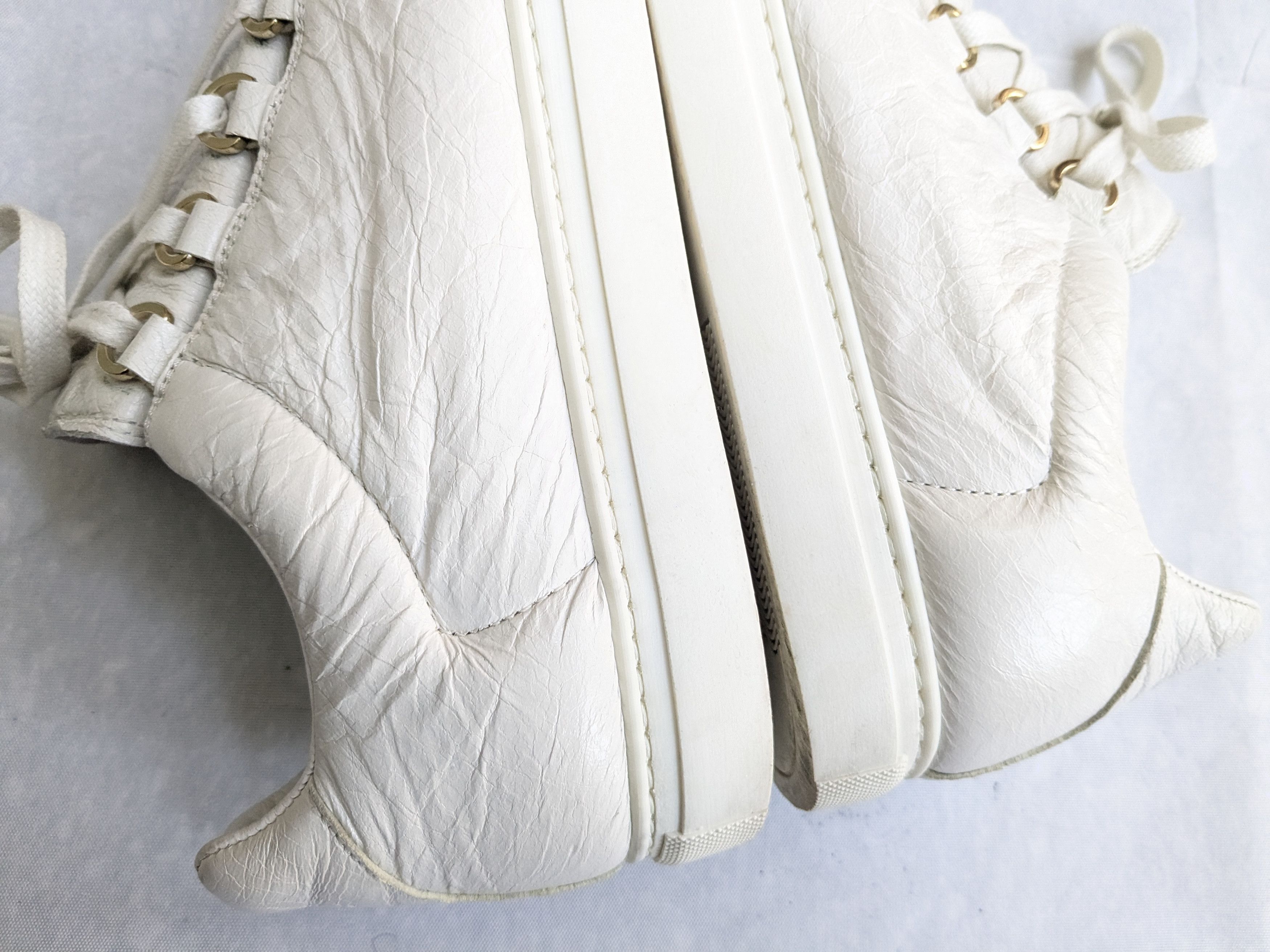 Balenciaga Arena White 8 Low Tops Leather