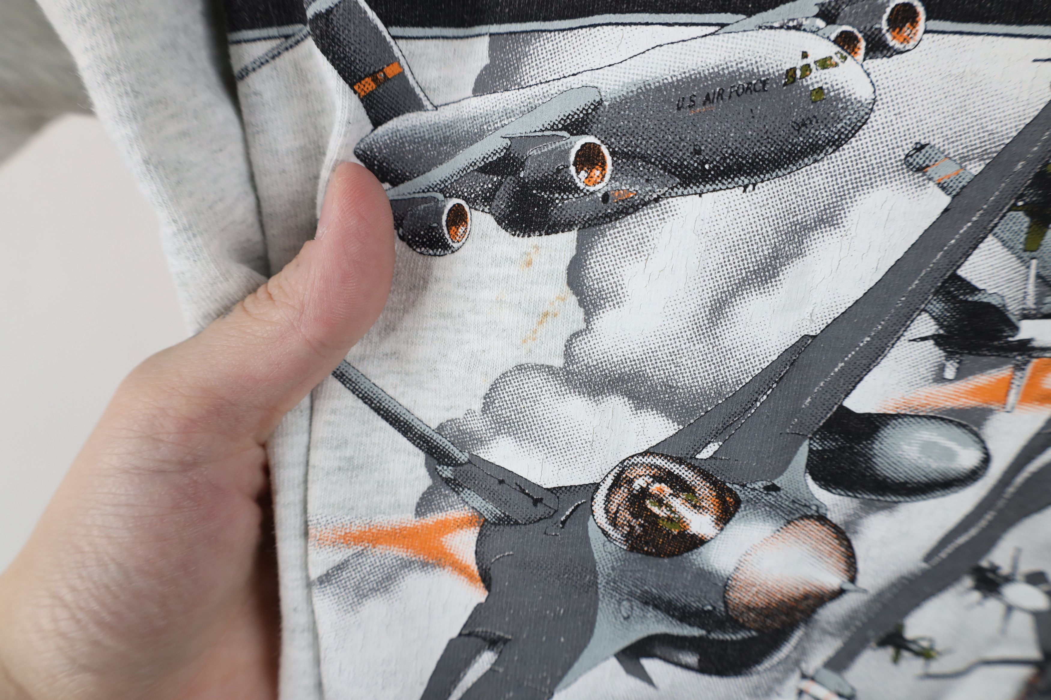 Vintage Vintage 90s United States Air Force Jet Planes T-Shirt Gray Size US XL / EU 56 / 4 - 5 Thumbnail