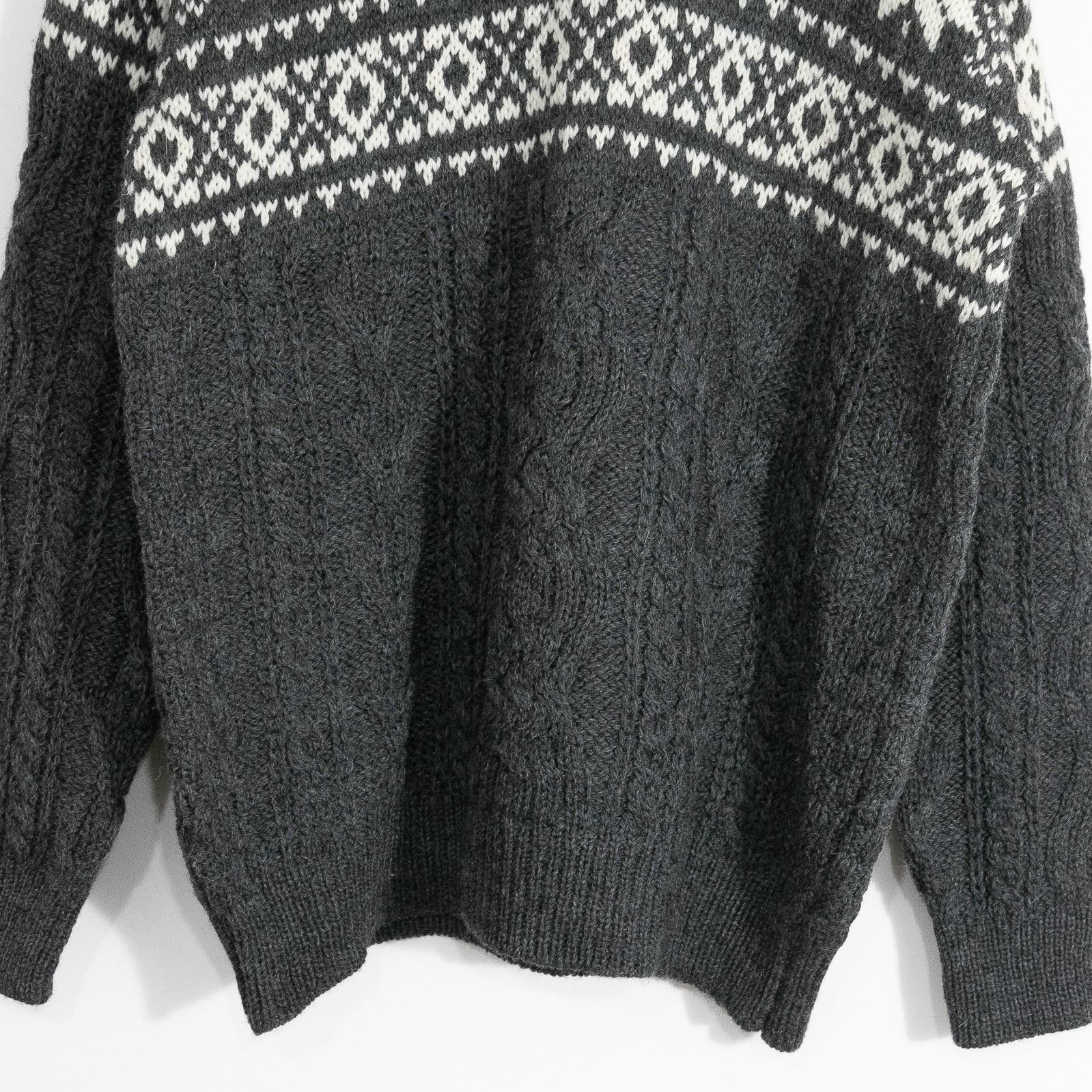 Vintage Vintage Irish Fair Isle Snowflake Pattern Wool Sweater Mens Size US M / EU 48-50 / 2 - 3 Thumbnail