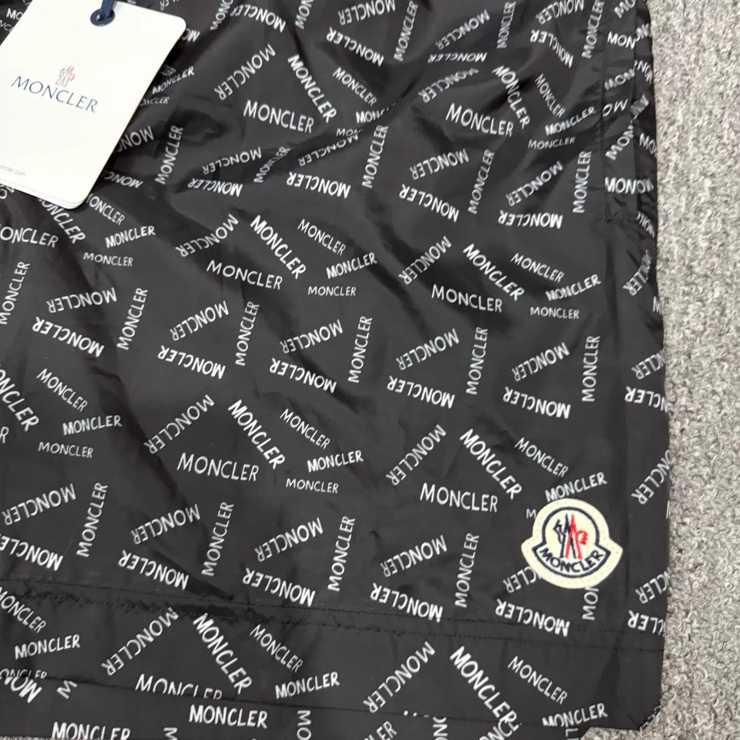 Moncler Moncler Black Nylon All Over Print Shorts XL BNWT Size 30" / US 8 / IT 44 - 3 Thumbnail