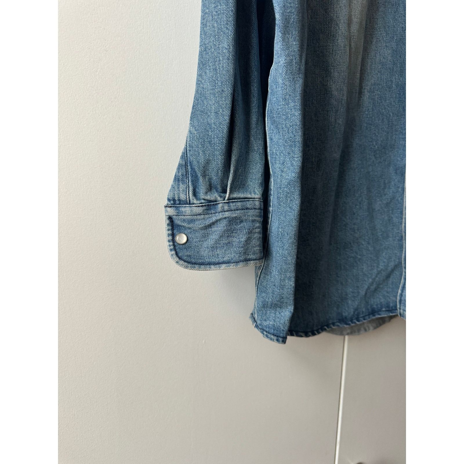 AMI Denim Shirt Size US M / EU 48-50 / 2 - 3 Thumbnail
