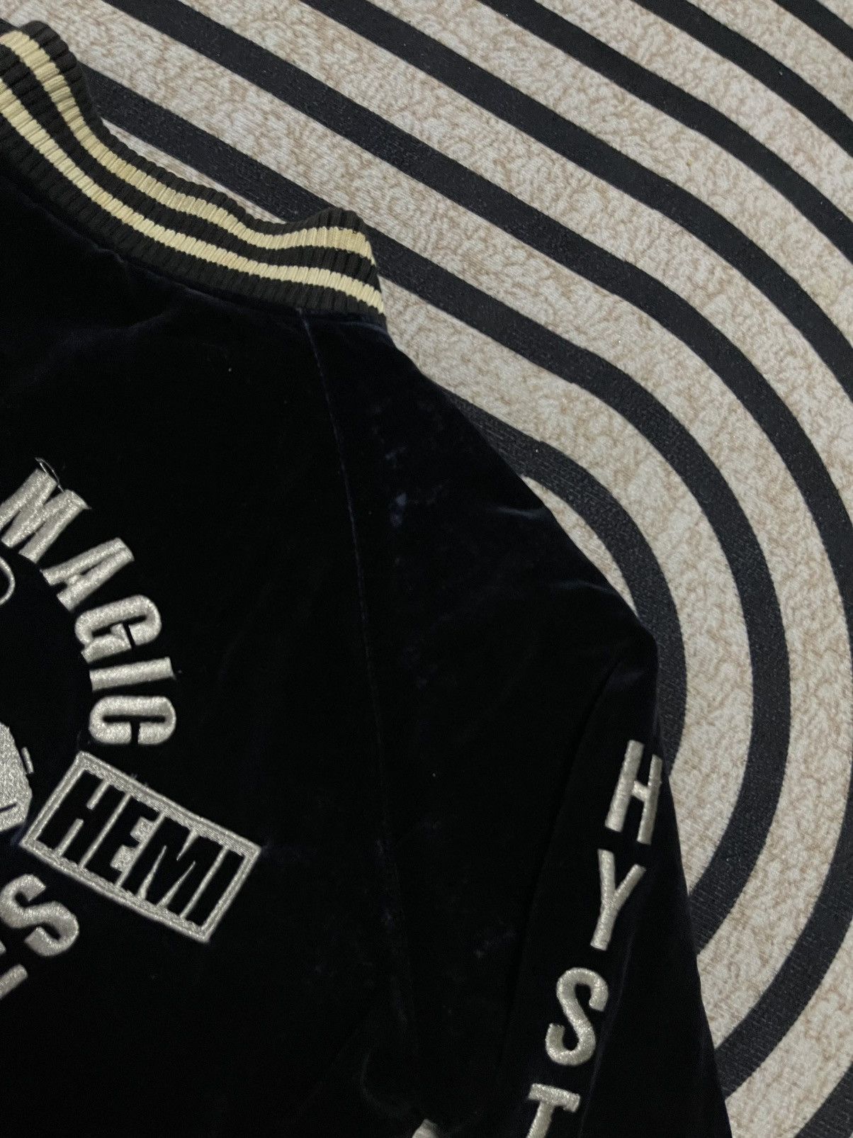 1990 HYSTERIC GLAMOUR SUKAJAN REVERSIBLE EMBROIDERED LOGO