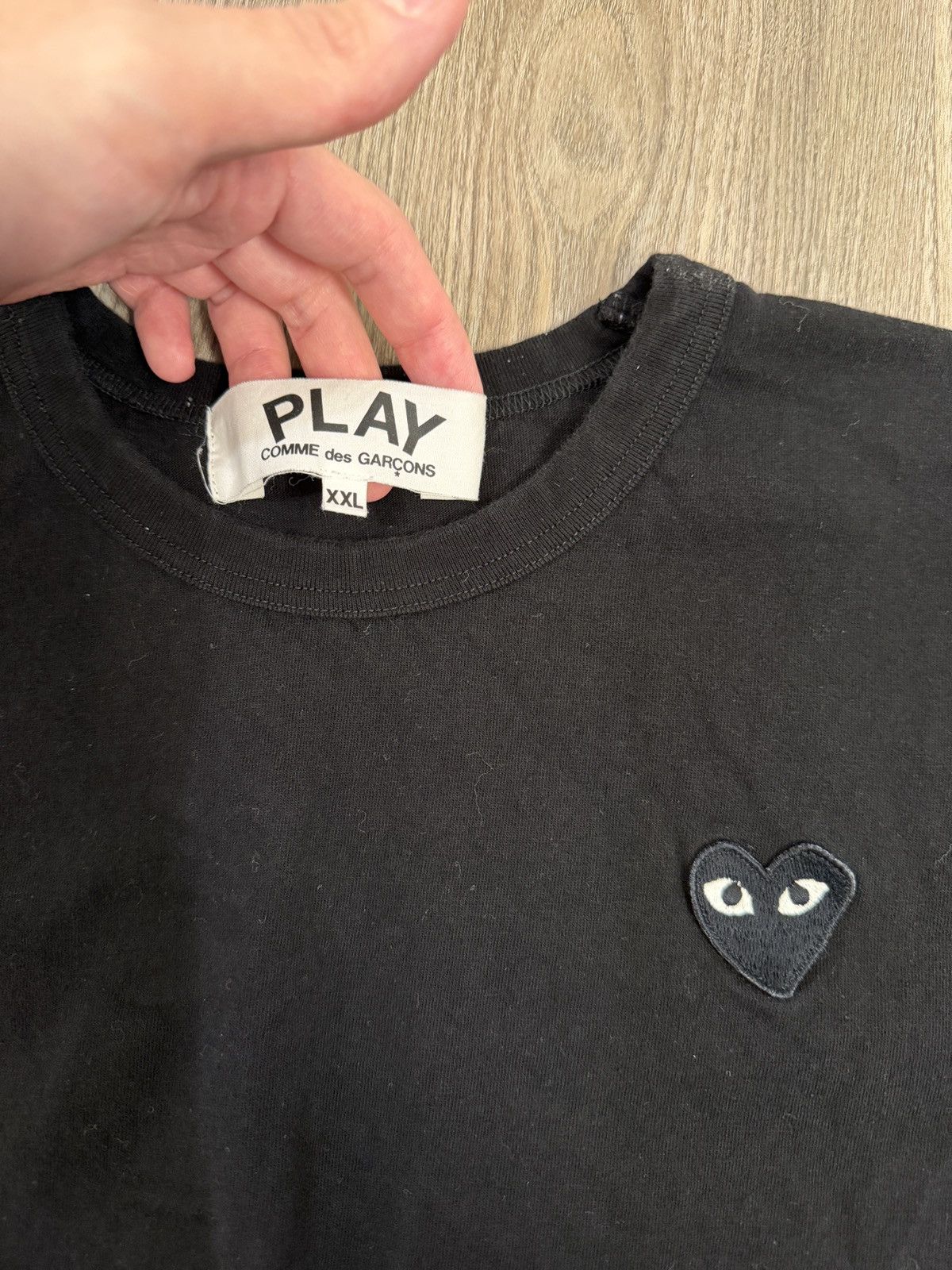 Comme des Garcons Comme des Garcons Play Black Emblem T Shirt Size US XXL / EU 58 / 5 - 2 Thumbnail