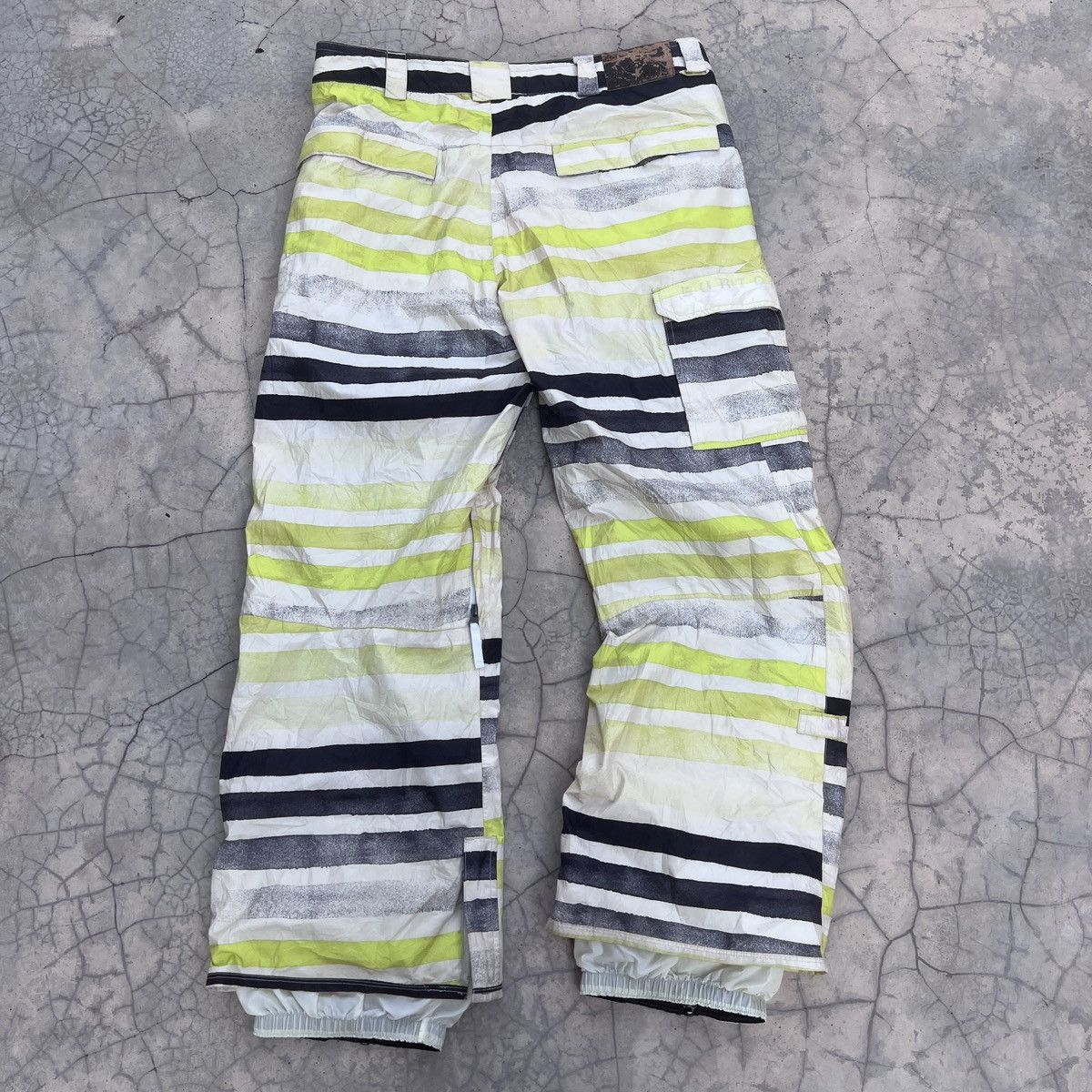 Burton Burton GoreTex Snowboard Pants Size US 40 / EU 56 - 11 Thumbnail