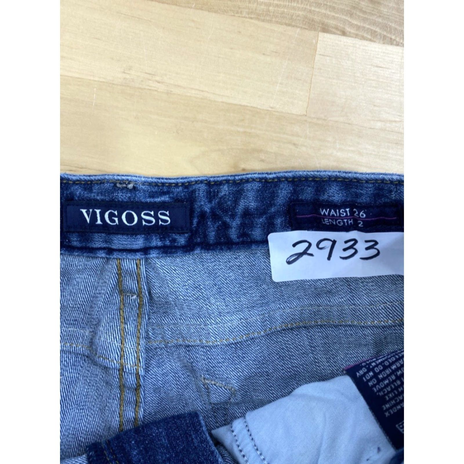 Vintage VIGOSS The Jagger Denim Shorts With Embroidered Waistline Size 26 #2933 Size 29" - 3 Thumbnail