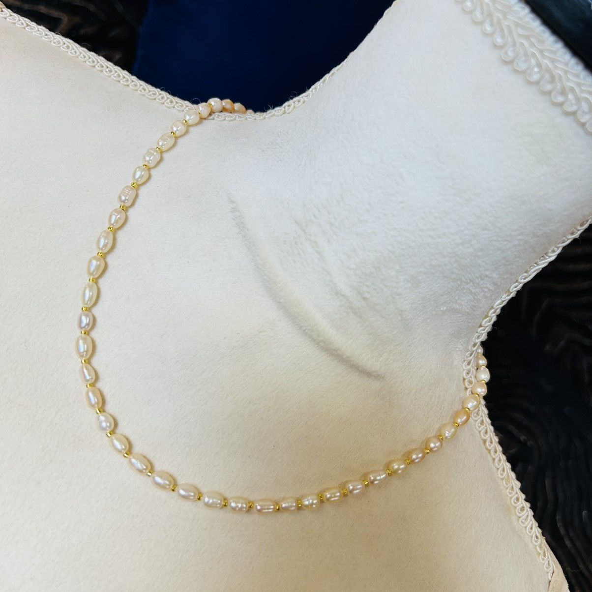 Handmade Handcrafted elegant genuine fresh water pearl necklace Size ONE SIZE - 1 Thumbnail