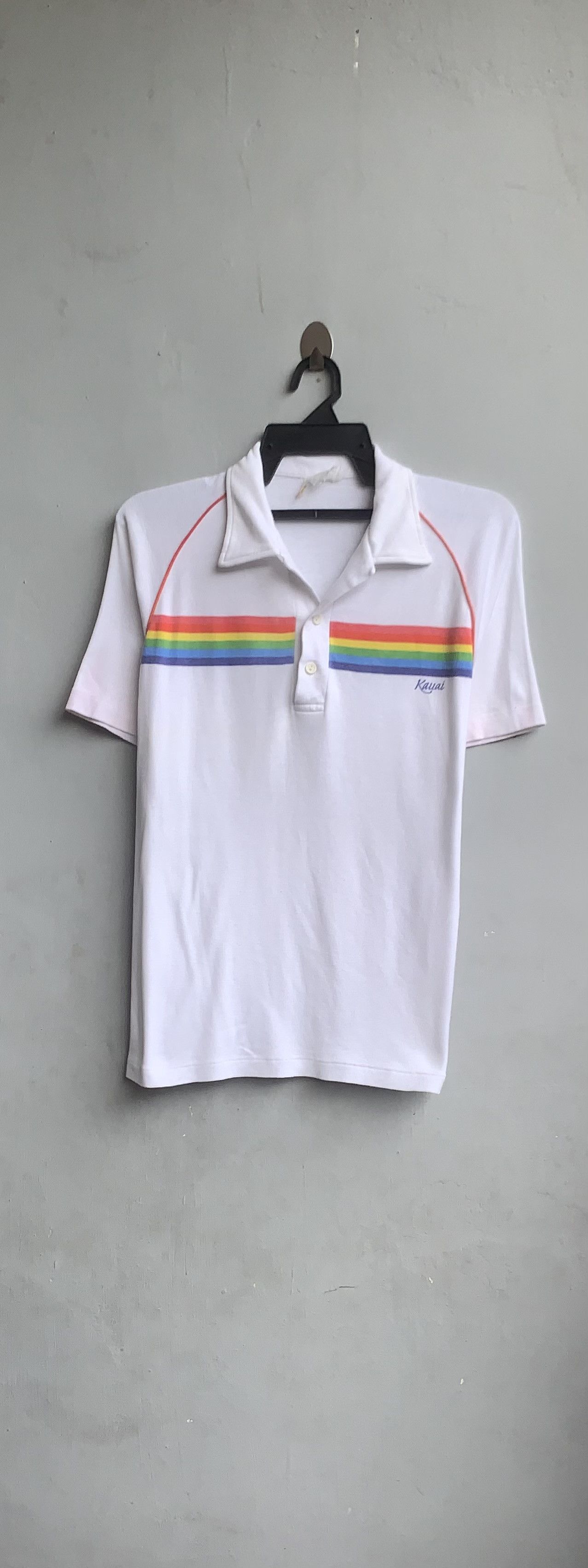 Vintage Rainbow Stripe Kauai Collar Vintage T-Shirt Size US L / EU 52-54 / 3 - 1 Thumbnail