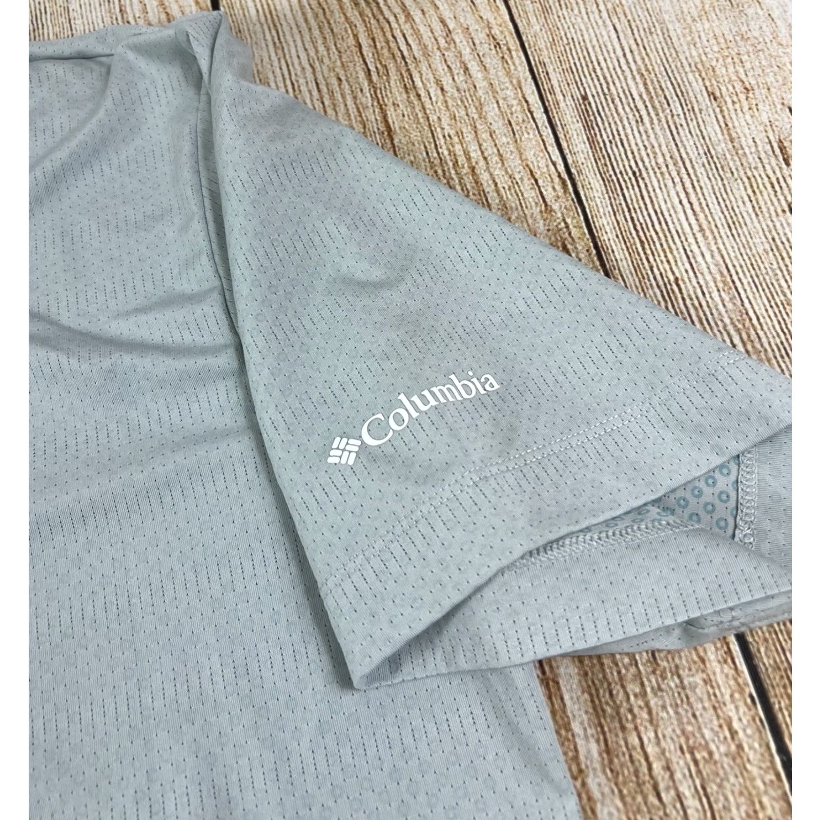 Vintage Columbia Polo Shirt Mens Golf Omni-Freeze PGA Size L Regular Short Sleeve Gray Solid Size US L / EU 52-54 / 3 - 7 Thumbnail