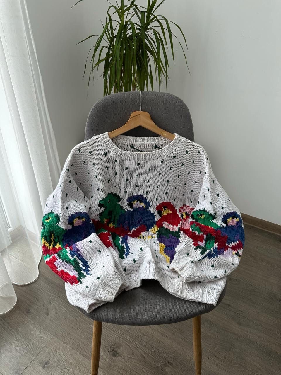 Handmade × Japanese Brand × Vintage Vintage Japanese Rare White Knit Parrot Handicrafts Sweater Size S / US 4 / IT 40 - 10 Thumbnail