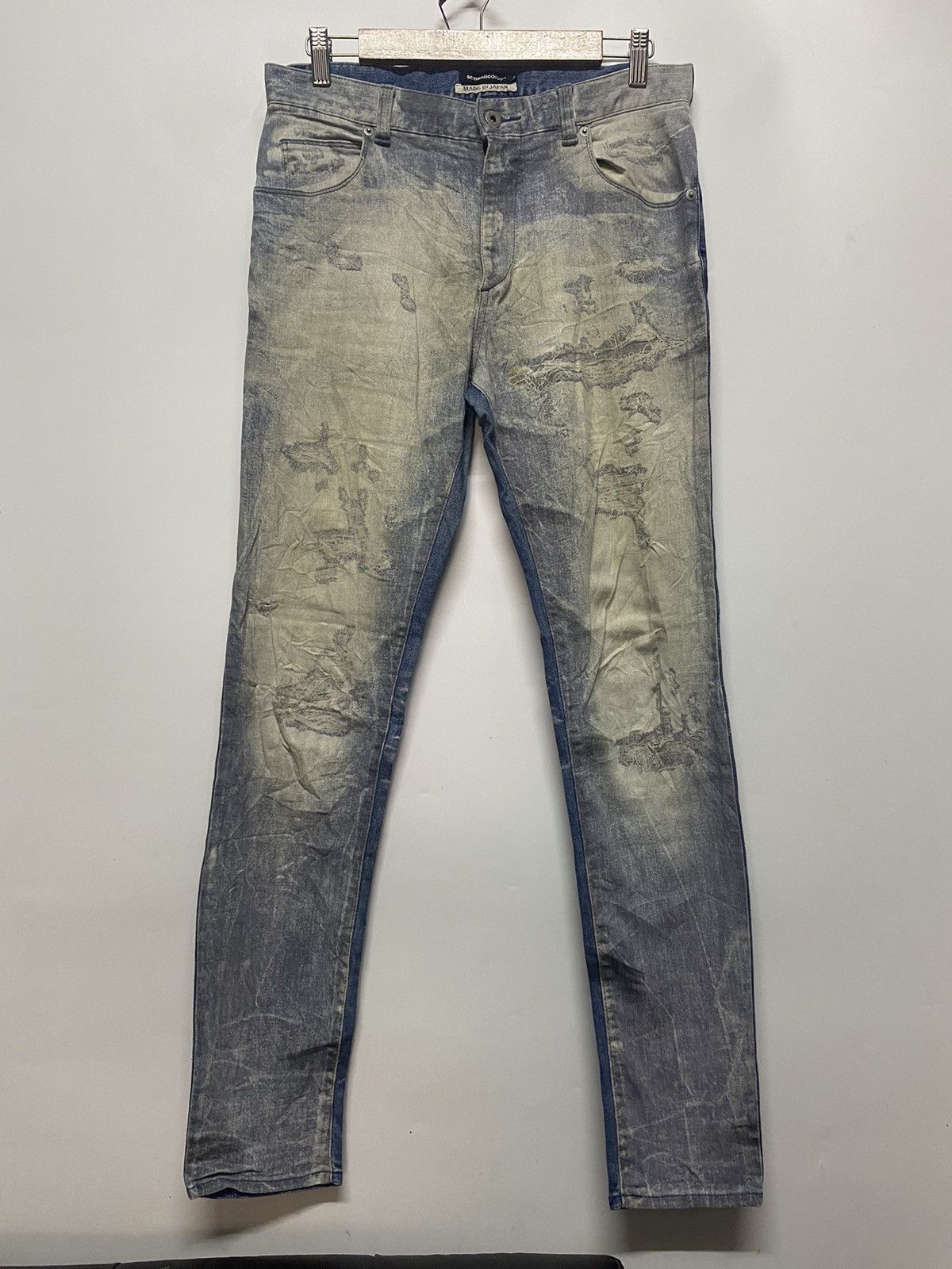 Semantic Design Distressed Denim Stretch Jeans Art