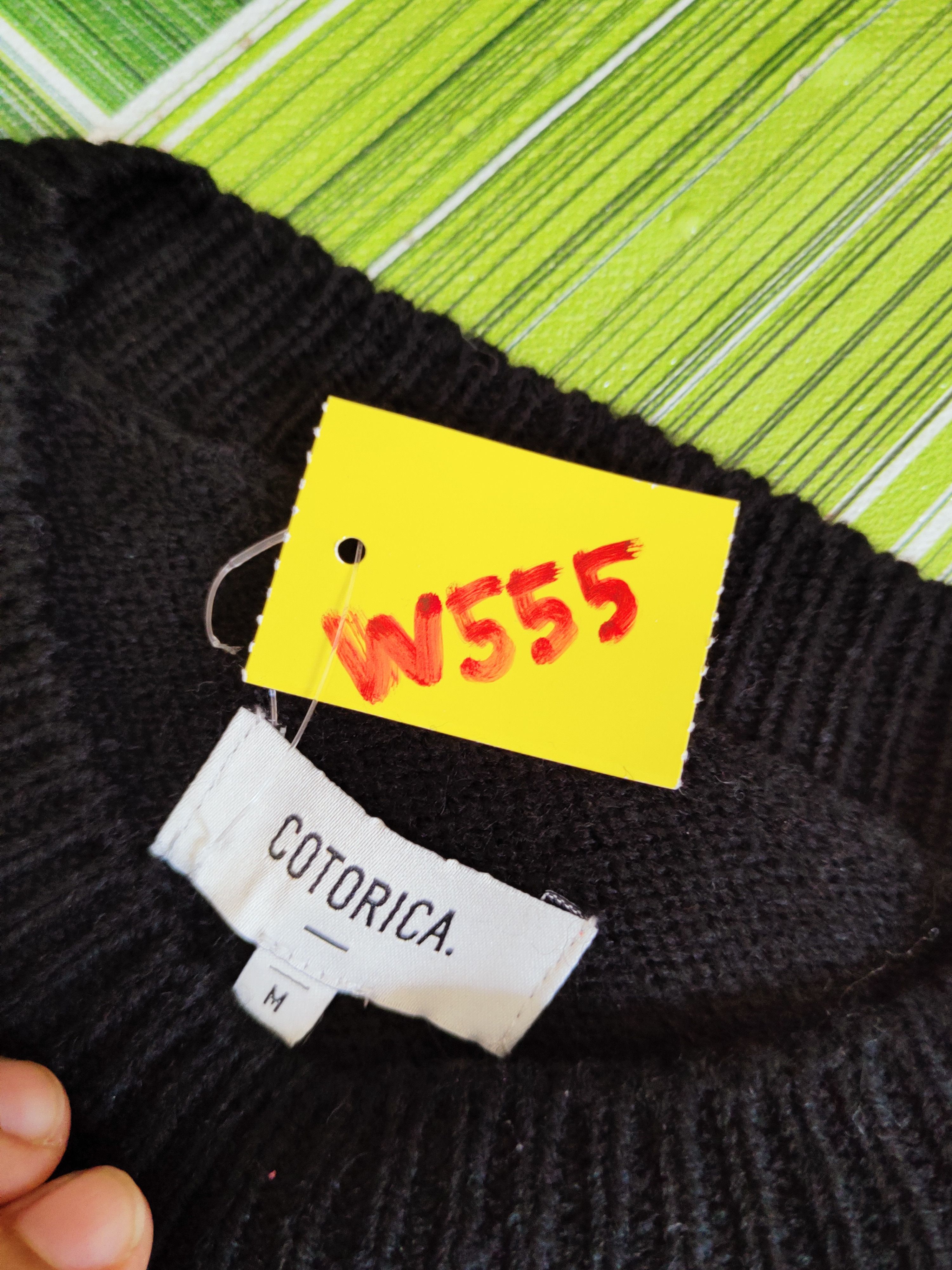 Japanese Brand Cotorica Black ripped distressed Knitwear Sweatshirts #W555 Size US M / EU 48-50 / 2 - 13 Thumbnail