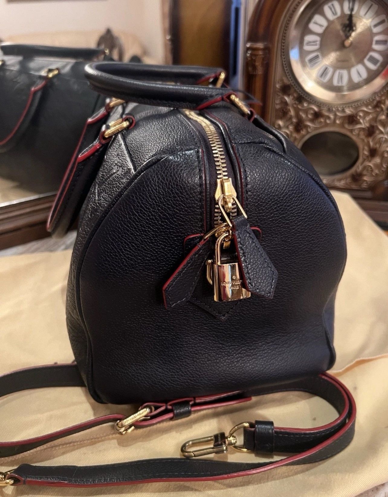Louis Vuitton Louis Vuitton Speedy Bandouliere Empreinte Leather 30 Size ONE SIZE - 4 Thumbnail