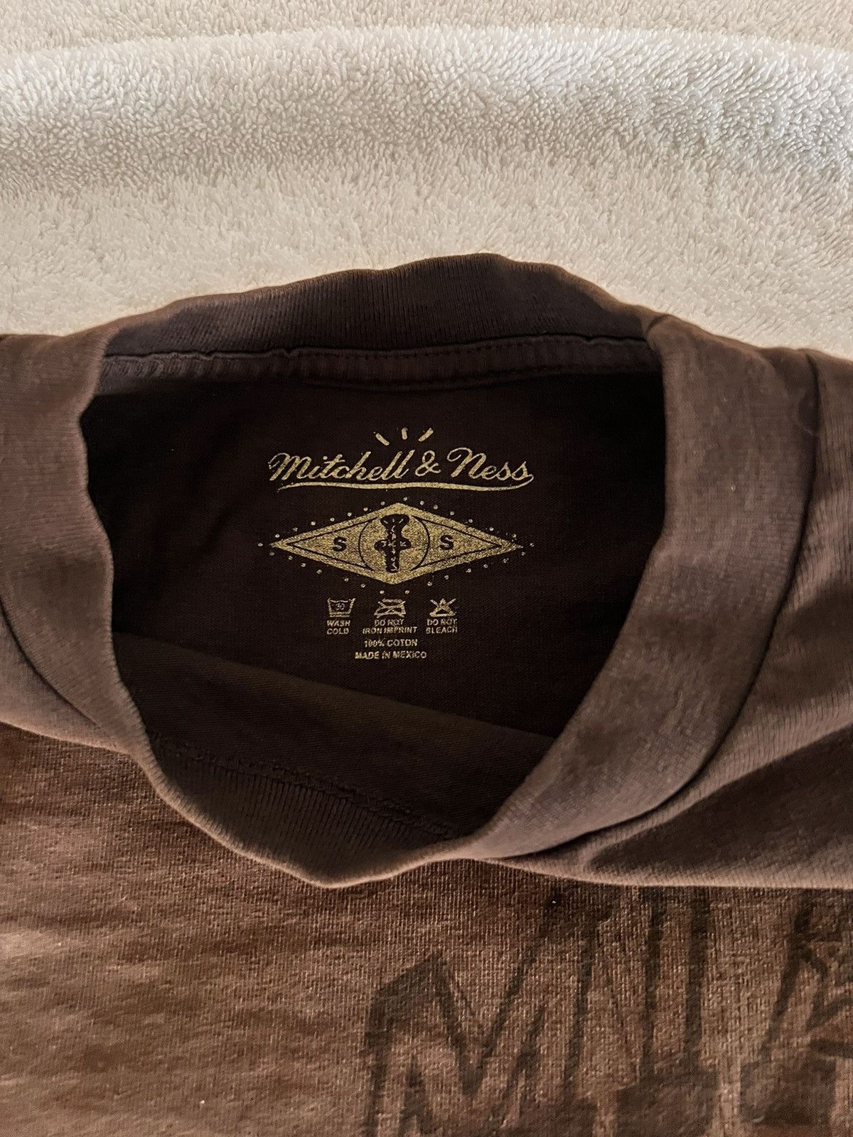 Mitchell & Ness × Travis Scott Travis Scott x Mitchell & Ness Miami Tee Size US S / EU 44-46 / 1 - 4 Thumbnail