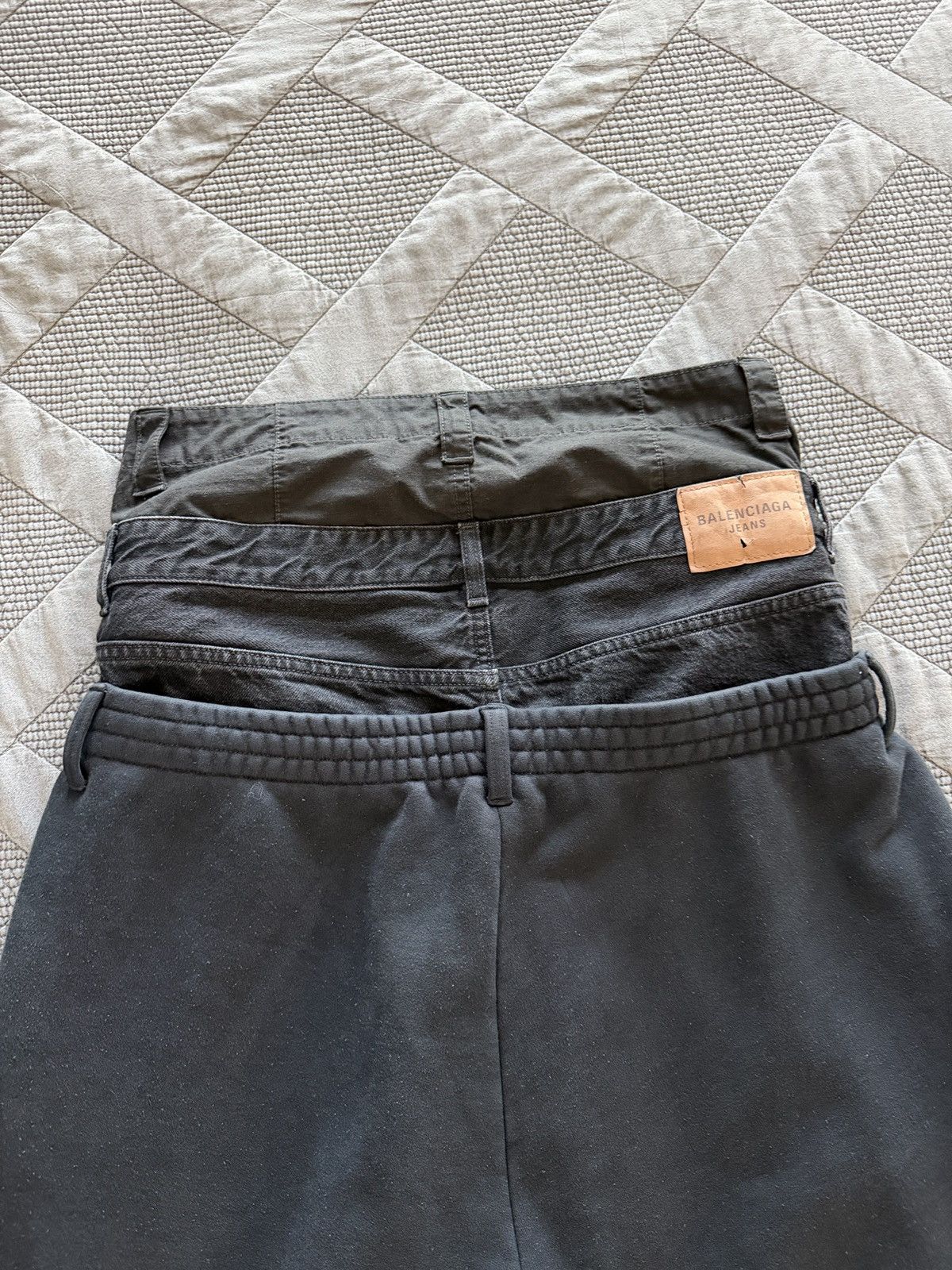 Balenciaga Balenciaga 3 Layer Sweats Size US 32 / EU 48 - 8 Thumbnail