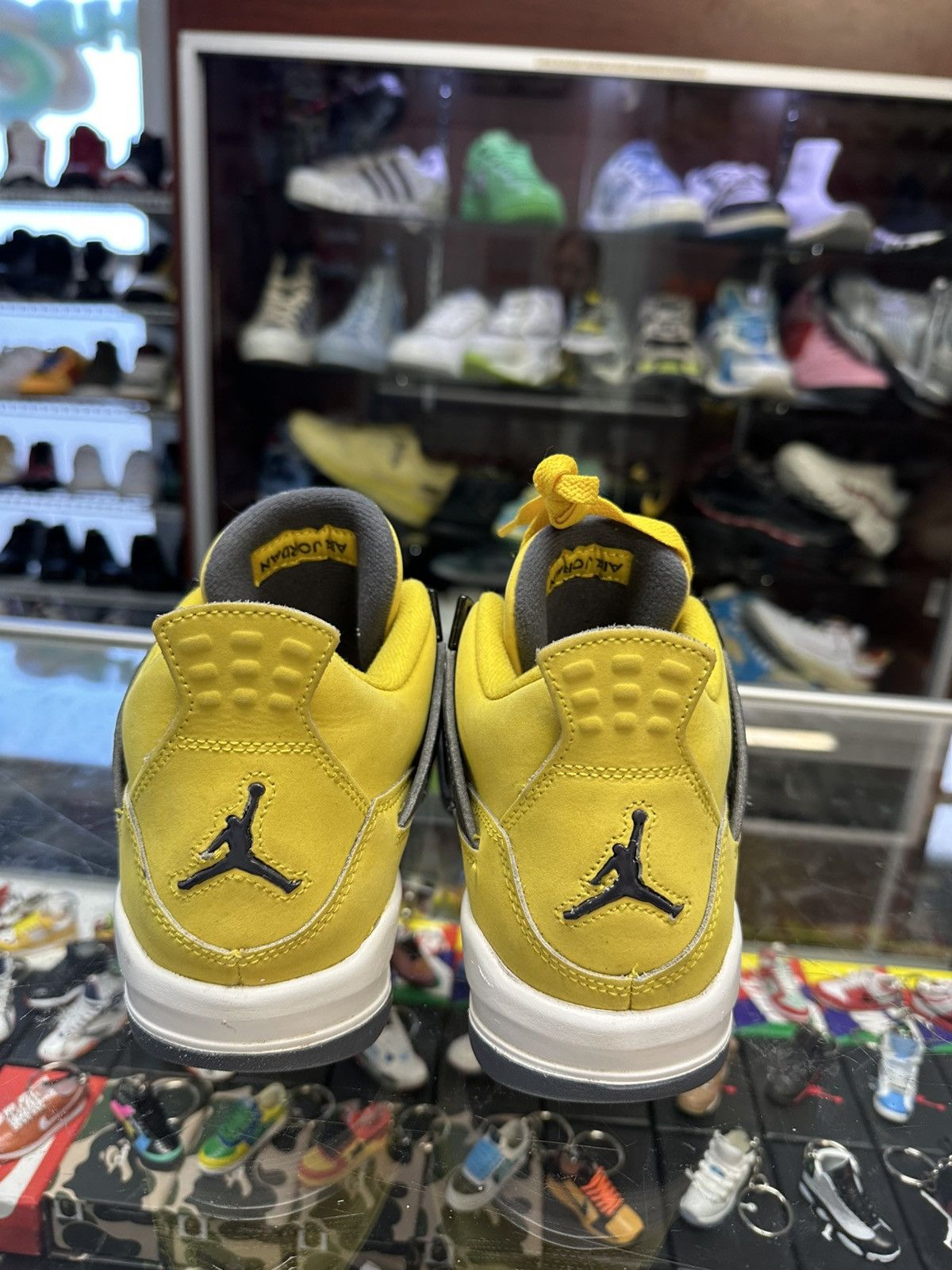 Jordan Brand Jordan 4 ‘Lightning’ Size US 5.5 / EU 38 - 4 Thumbnail