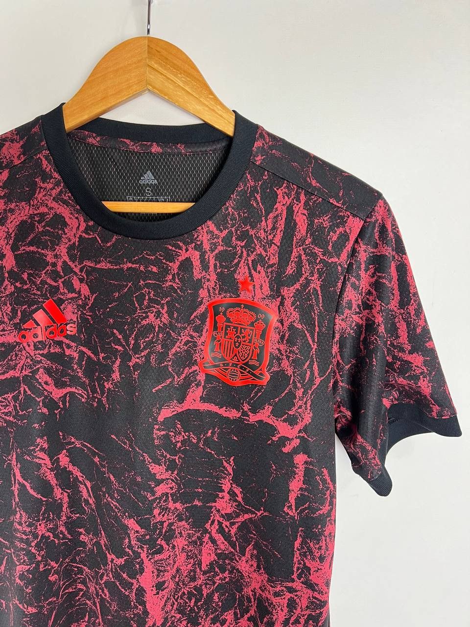 Adidas Blokecore Adidas SPAIN 2020 SHIRT SOCCER JERSEY Size US S / EU 44-46 / 1 - 3 Thumbnail