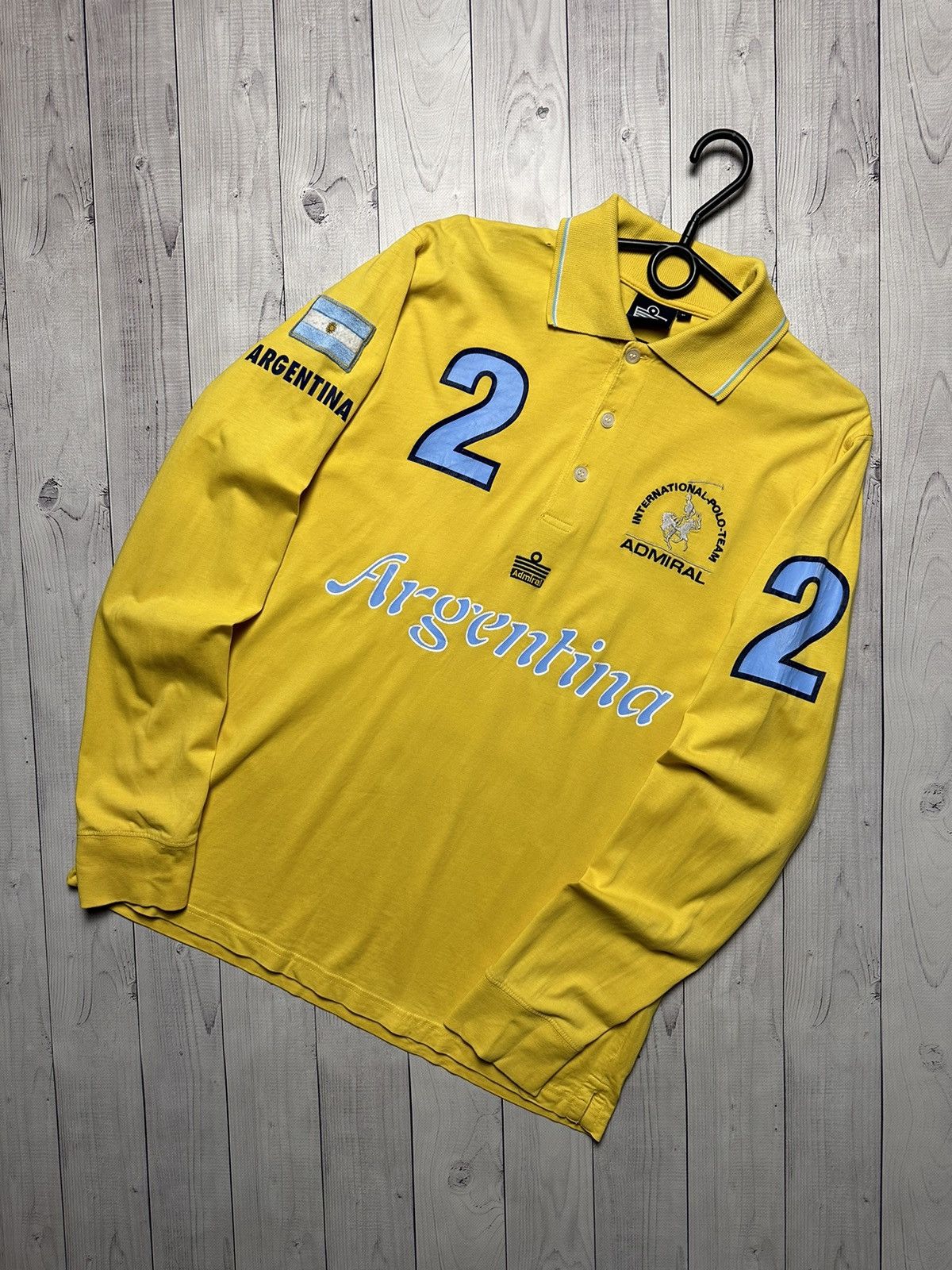 Vintage Vintage Admiral Argentina big logo size L logo rare yellow Size US L / EU 52-54 / 3 - 1 Thumbnail