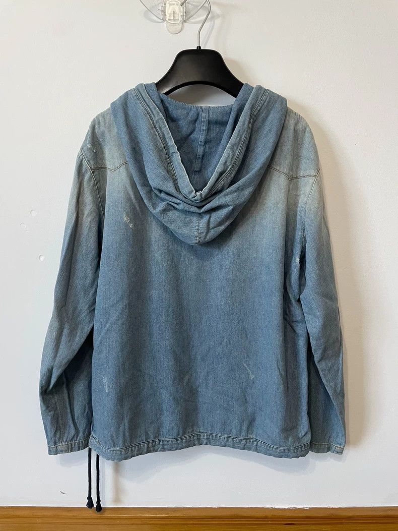 Saint Laurent Paris Saint Laurent Paris 19ss Light Blue Denim Shirt 2505-Nextar Size US M / EU 48-50 / 2 - 3 Thumbnail