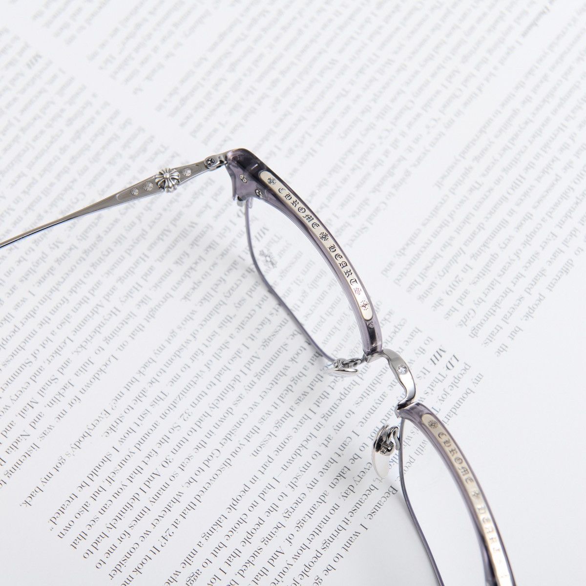 Chrome Hearts CHROME HEARTS SLUNTRADICTION (54) FLINT/GUNMETAL GLASSES Size ONE SIZE - 7 Thumbnail