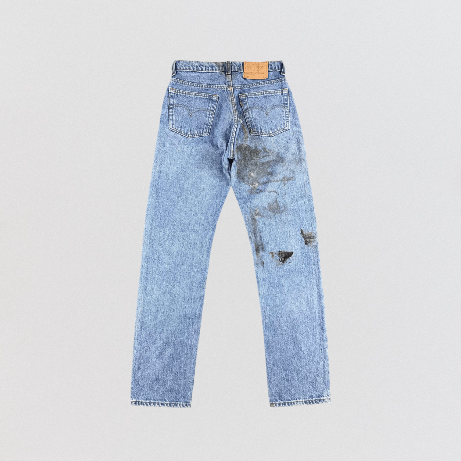 Levi's × Vintage Vintage 90s Distress Blue Wash Levis 501 Jeans-JM1567 Size US 28 / EU 44 - 2 Thumbnail
