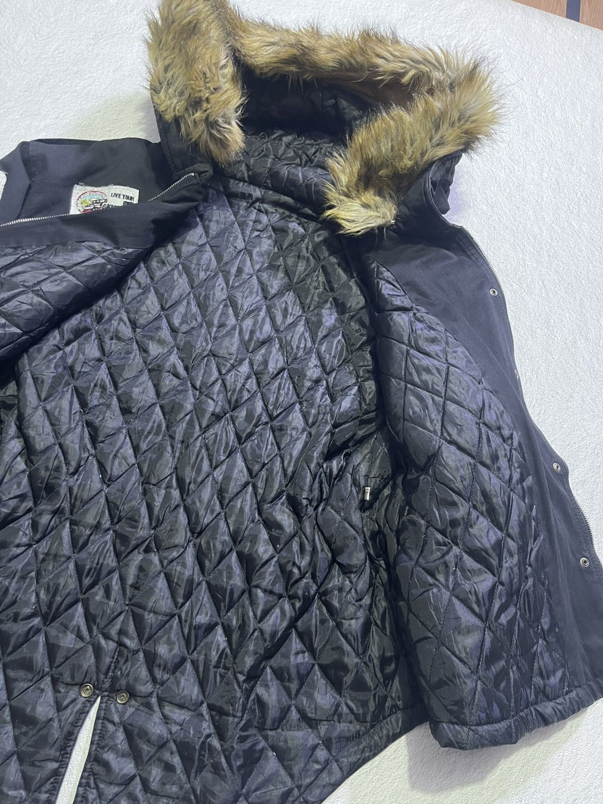 If Six Was Nine Y2K jacket/coat with embroidered motif and fur on the head. Size US L / EU 52-54 / 3 - 9 Thumbnail