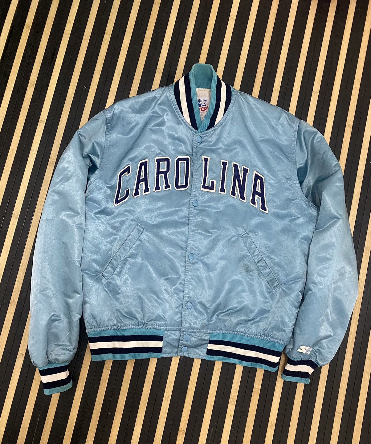 Starter VTG UNC North Carolina Tar Heels Satin Bomber Jacket Size US L / EU 52-54 / 3 - 1 Thumbnail