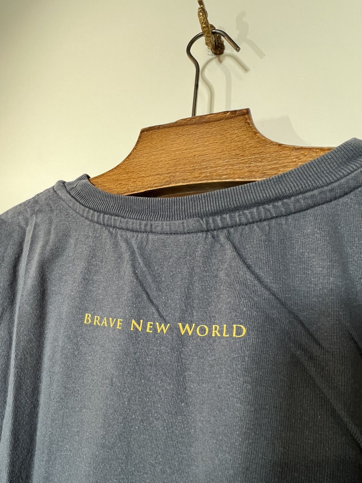 Band Tees Vintage 90s Iron maiden brave new world logo shirt blue Size US L / EU 52-54 / 3 - 4 Thumbnail