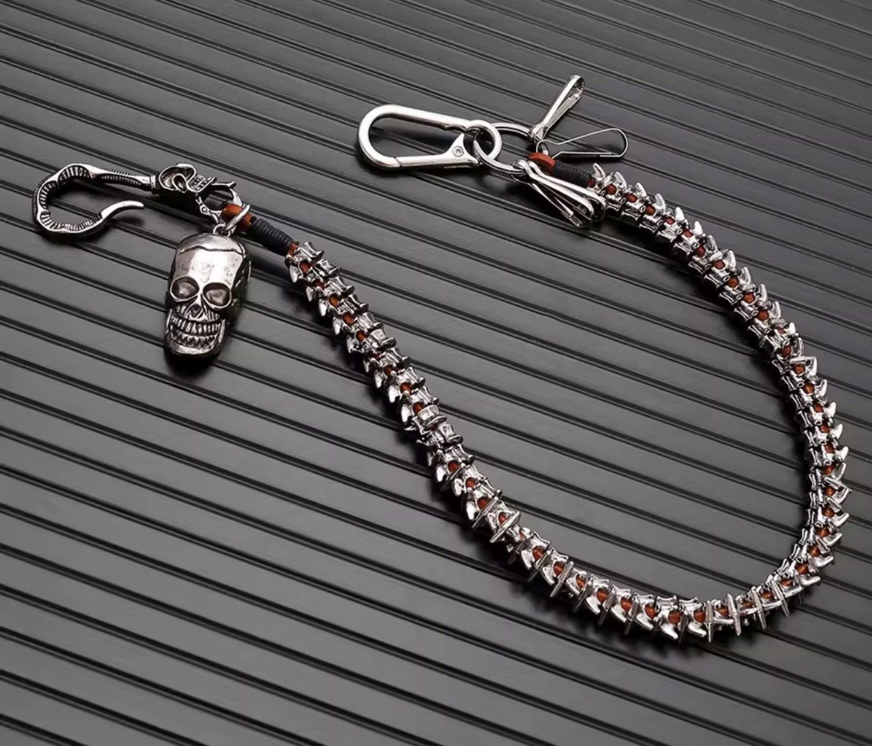 Jewelry Goth Punk Grunge Skull Spine Wallet Chain Size ONE SIZE - 3 Thumbnail