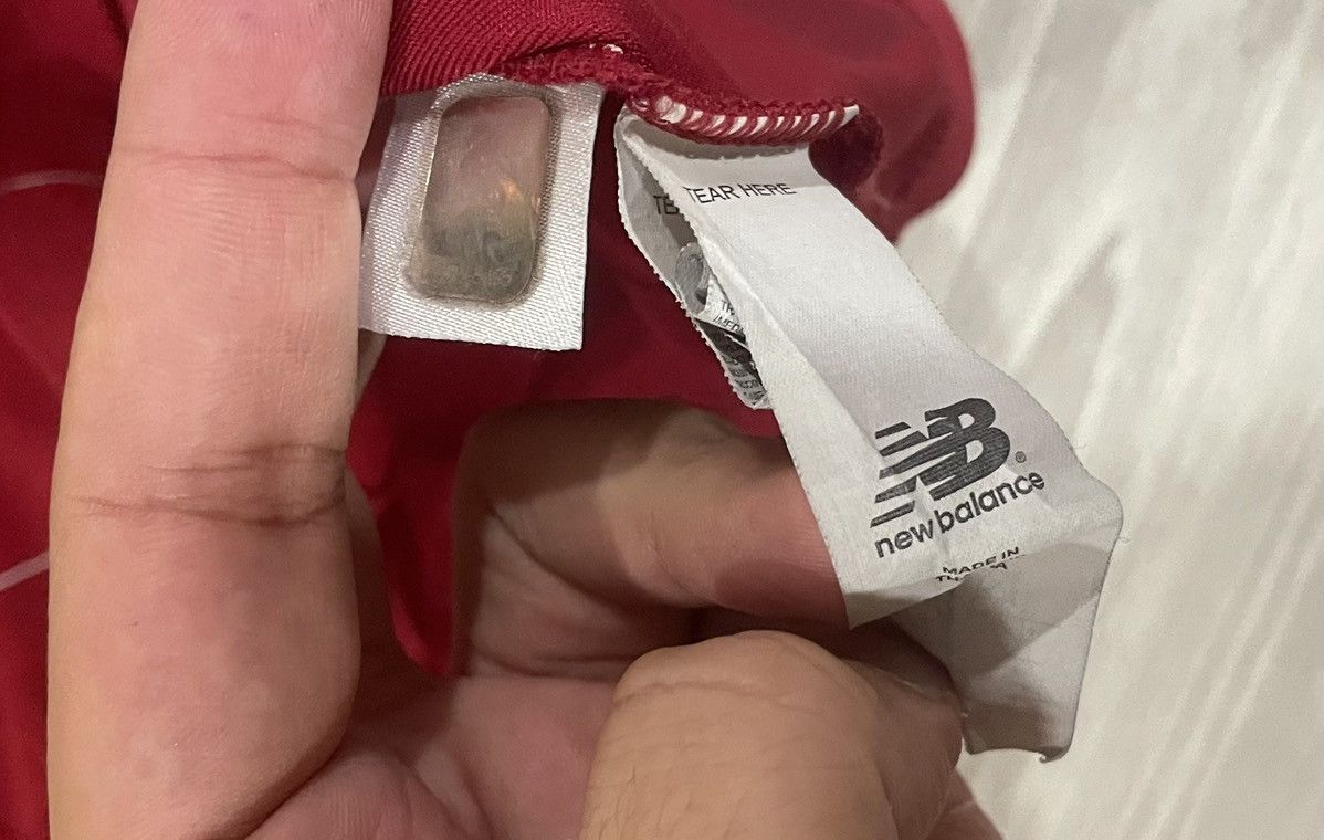 New Balance New Balance 2019/20 FC Liverpool Jersey Men’s Size Medium Size US M / EU 48-50 / 2 - 5 Thumbnail