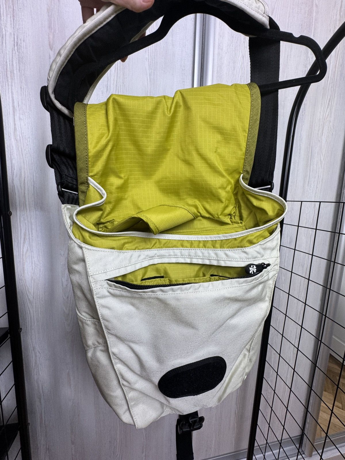 Crumpler Crumpler The Slippy fish laptop shoulder bag Size ONE SIZE - 17 Thumbnail