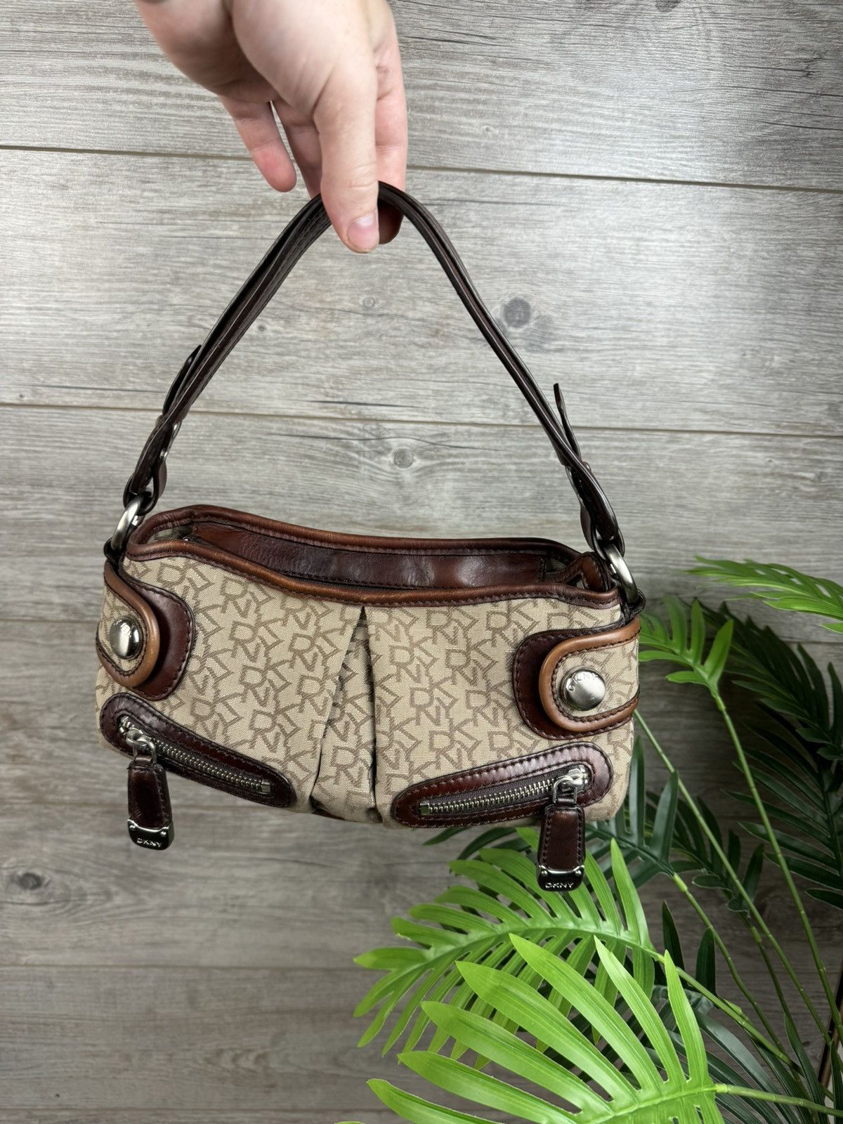 DKNY DKNY WOMEN'S SHOULDER BAG MONOGRAM Y2K JAPANESE STYLE Size ONE SIZE - 3 Thumbnail