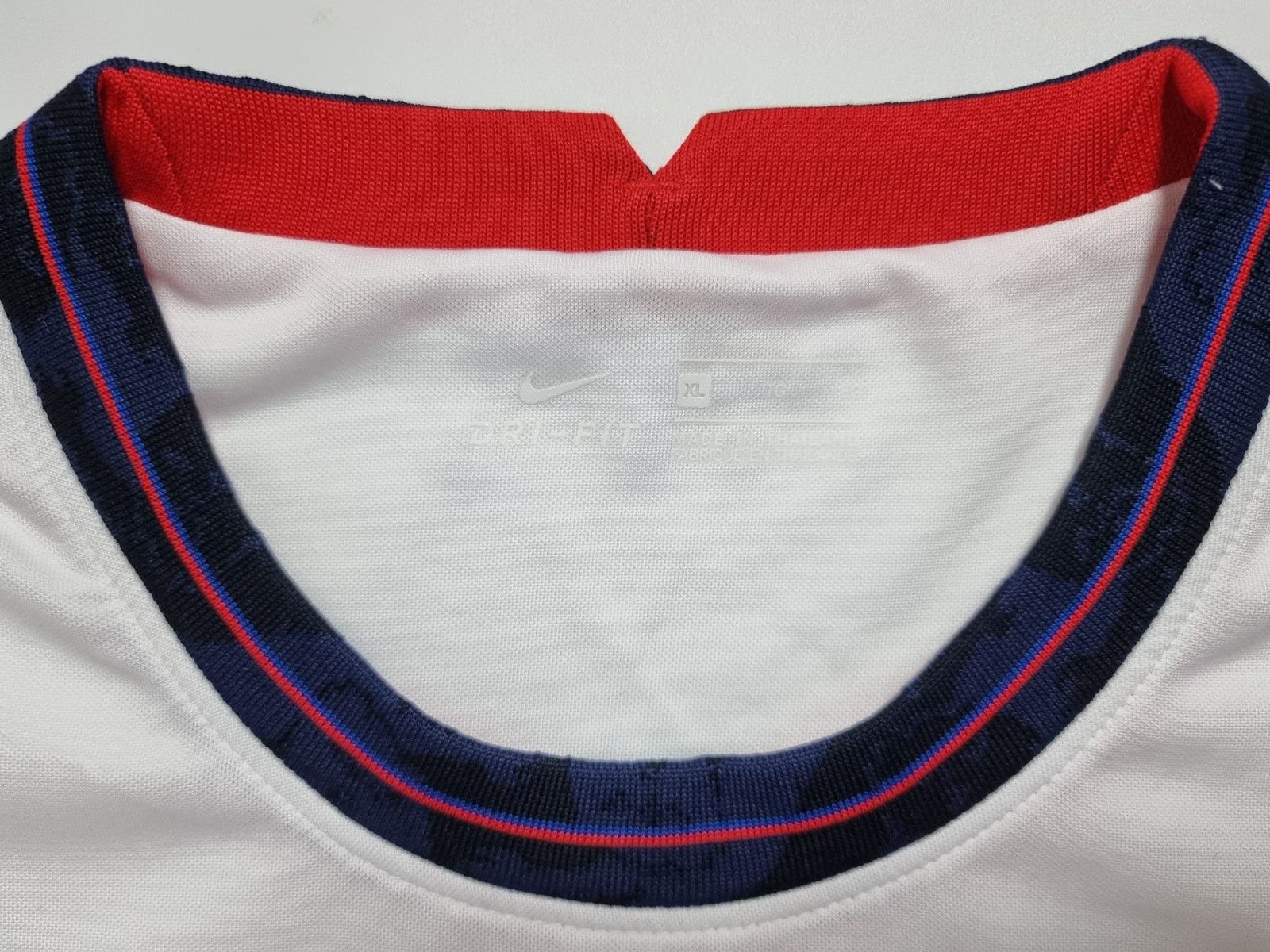 Nike England 2020 home shirt Nike XL soccer jersey white Size US XL / EU 56 / 4 - 5 Thumbnail