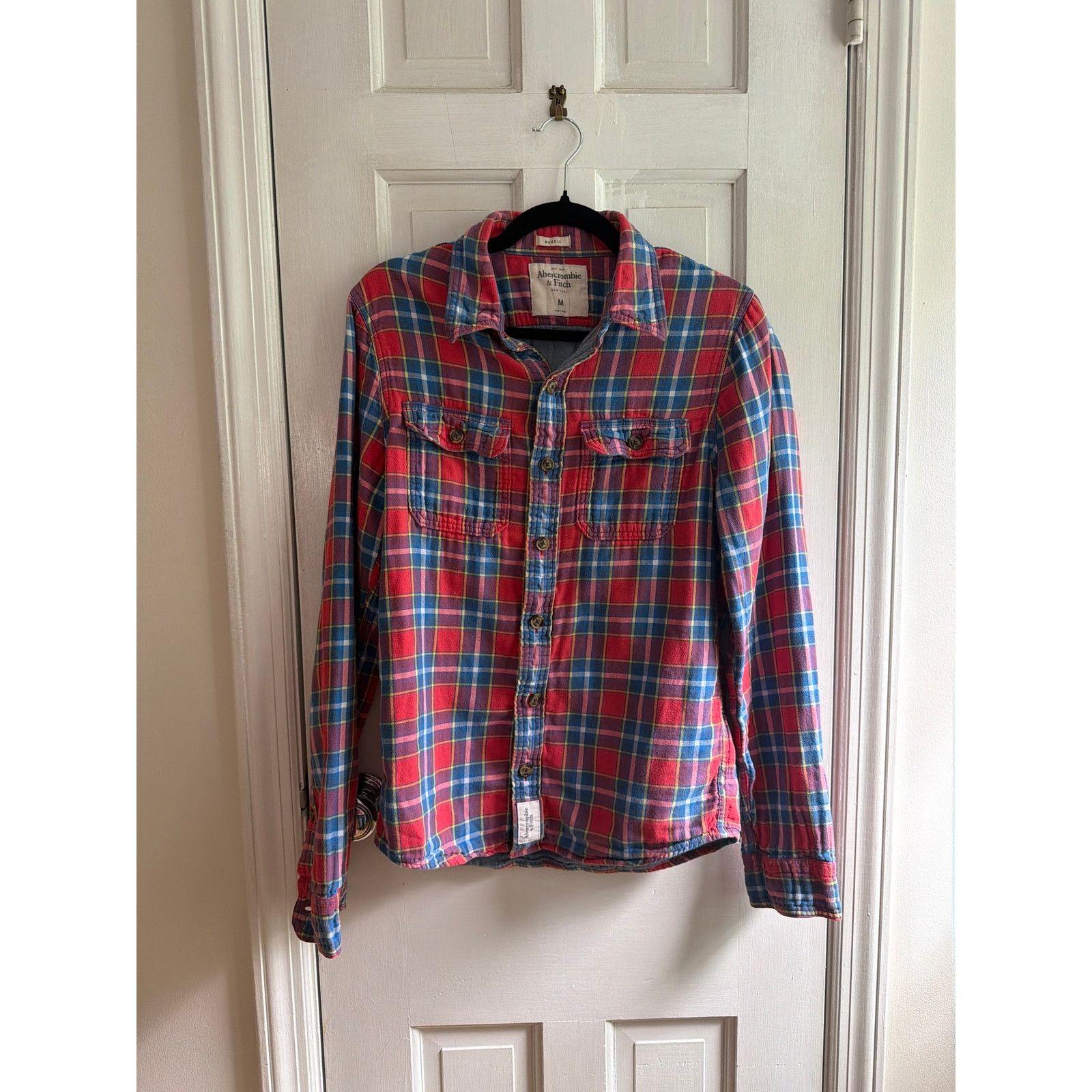 Abercrombie & Fitch Vintage Abercrombie & Finch M Red and Blue Plaid Button Down Size US M / EU 48-50 / 2 - 1 Thumbnail