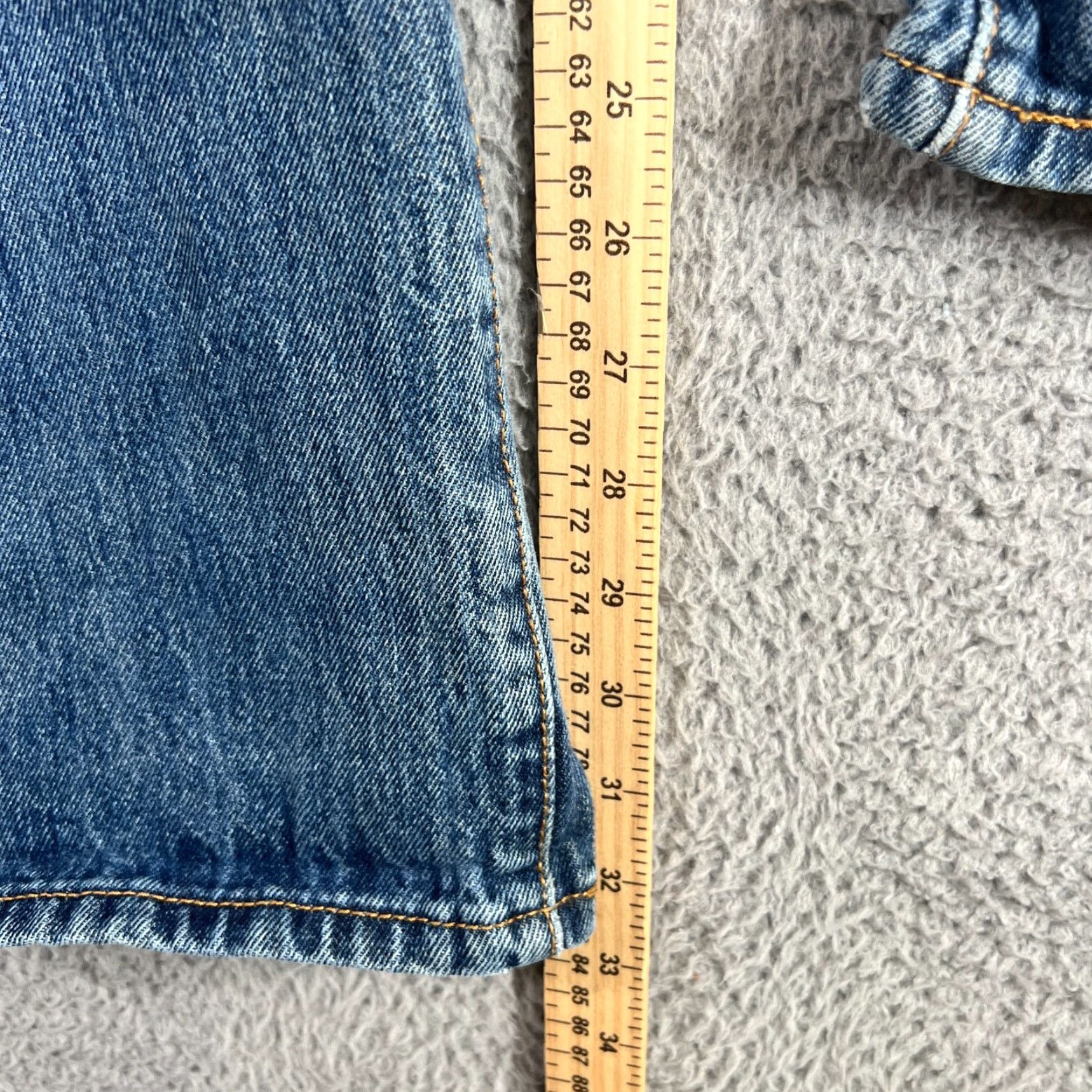Levi's VINTAGE Levi's 501 Jeans Mens 34x34 Straight Fit Classic Denim Cotton Blue 90s Streetwear Size US 34 / EU 50 - 5 Thumbnail