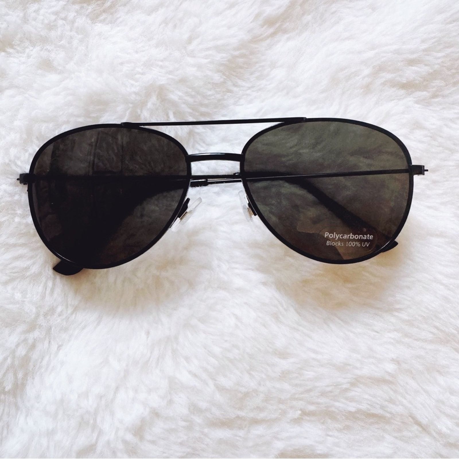 Other Tommy Black Minimalist Aviator Sunglasses Size ONE SIZE - 1 Thumbnail