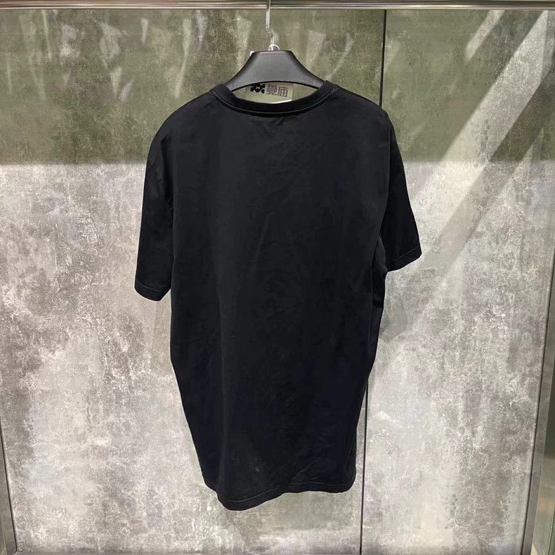 Givenchy Givenchy GVC Destroyed Logo Short-Sleeve Size US L / EU 52-54 / 3 - 2 Thumbnail