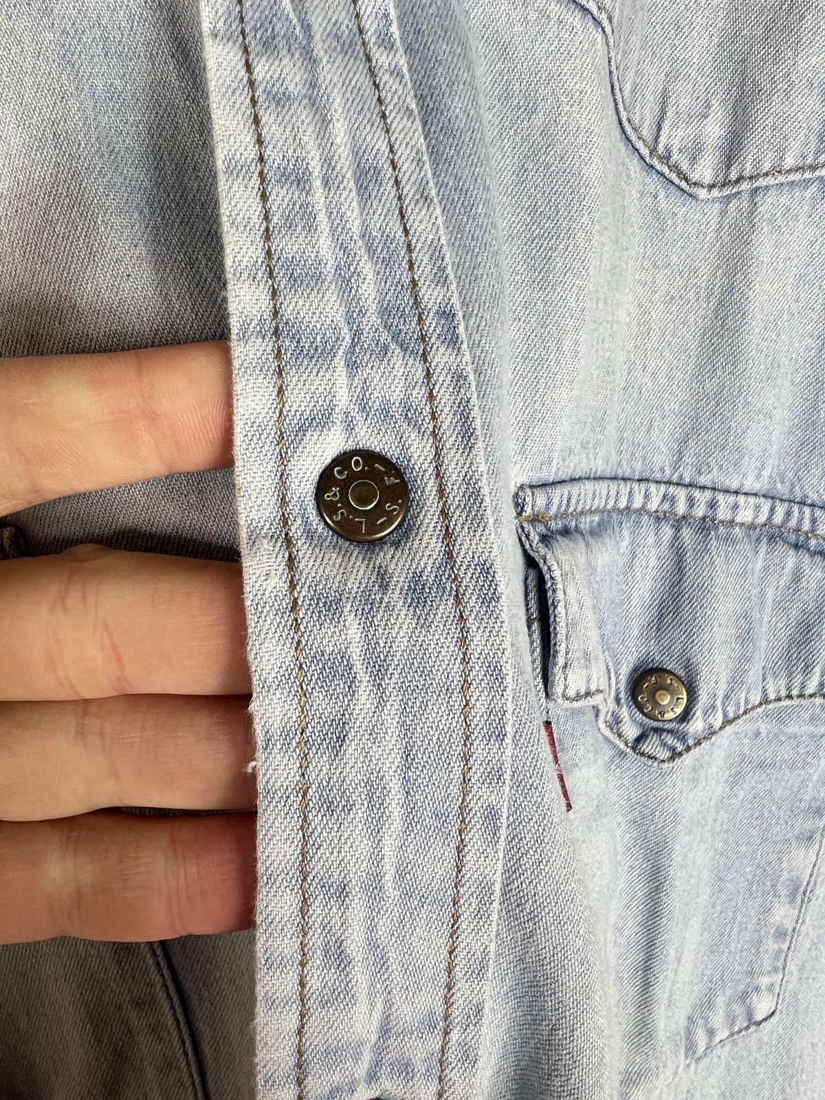 Levi's Vintage 80s Levi’s Blue Denim Western Shirt Size US L / EU 52-54 / 3 - 4 Thumbnail