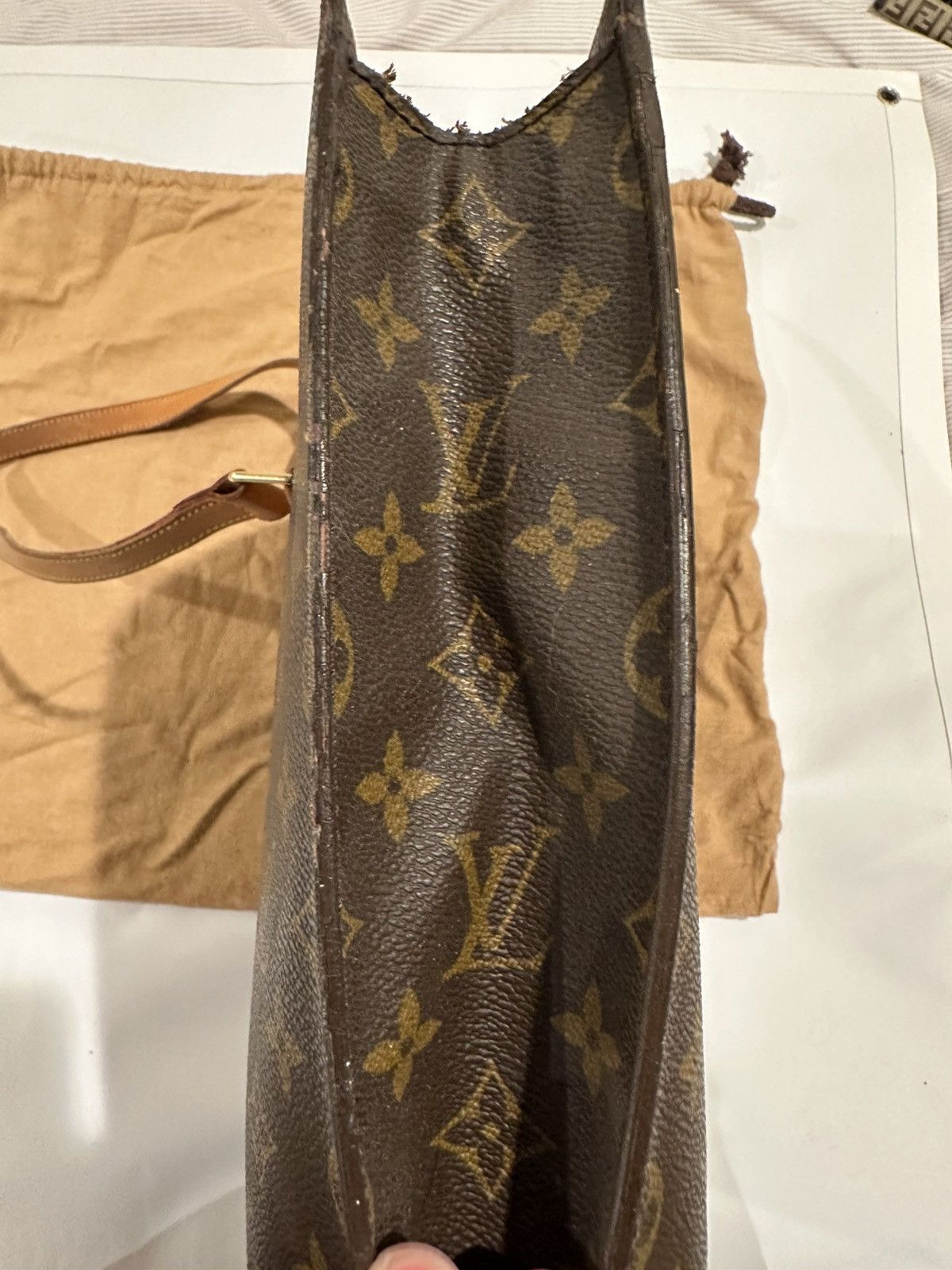 Louis Vuitton Louis Vuitton Purse Size ONE SIZE - 8 Thumbnail