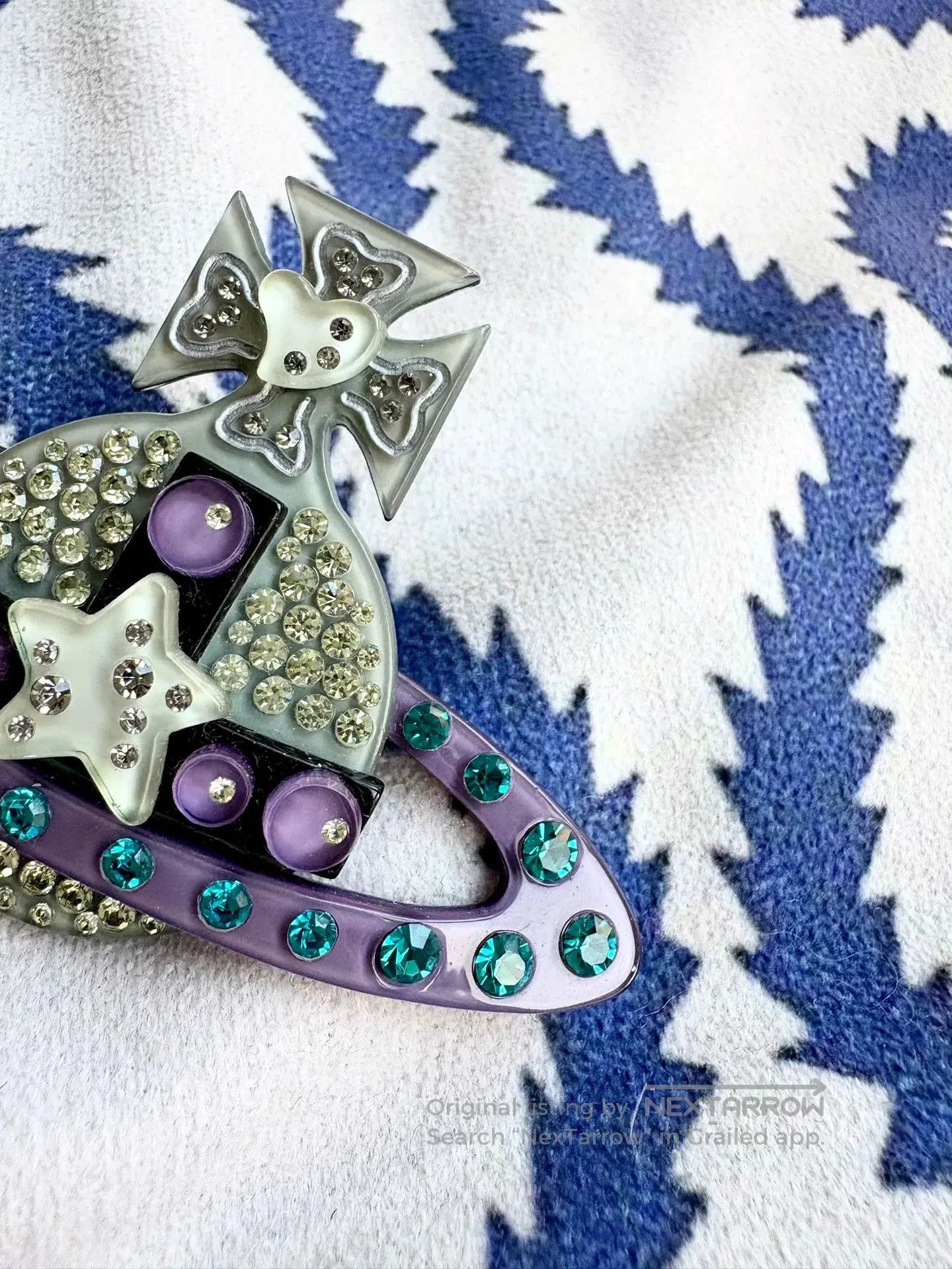 Vivienne Westwood vivienne westwood star acrylic brooch pin. Size ONE SIZE - 5 Thumbnail