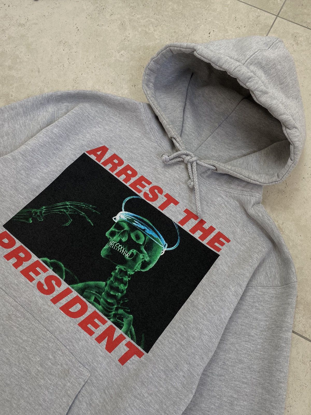 10 Deep 10 Deep Arrest the president hoodies Size US M / EU 48-50 / 2 - 2 Thumbnail