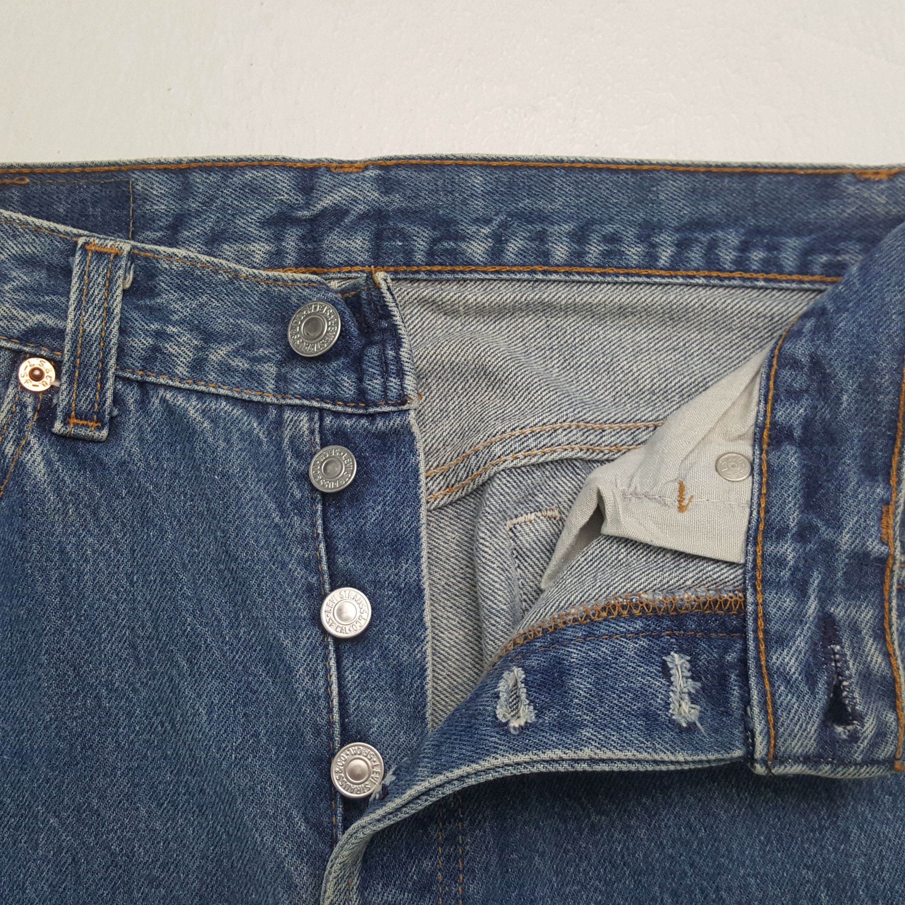 Levi's Levis 501 Streetwear Style Made in USA Jeans RR16 Size US 28 / EU 44 - 12 Thumbnail