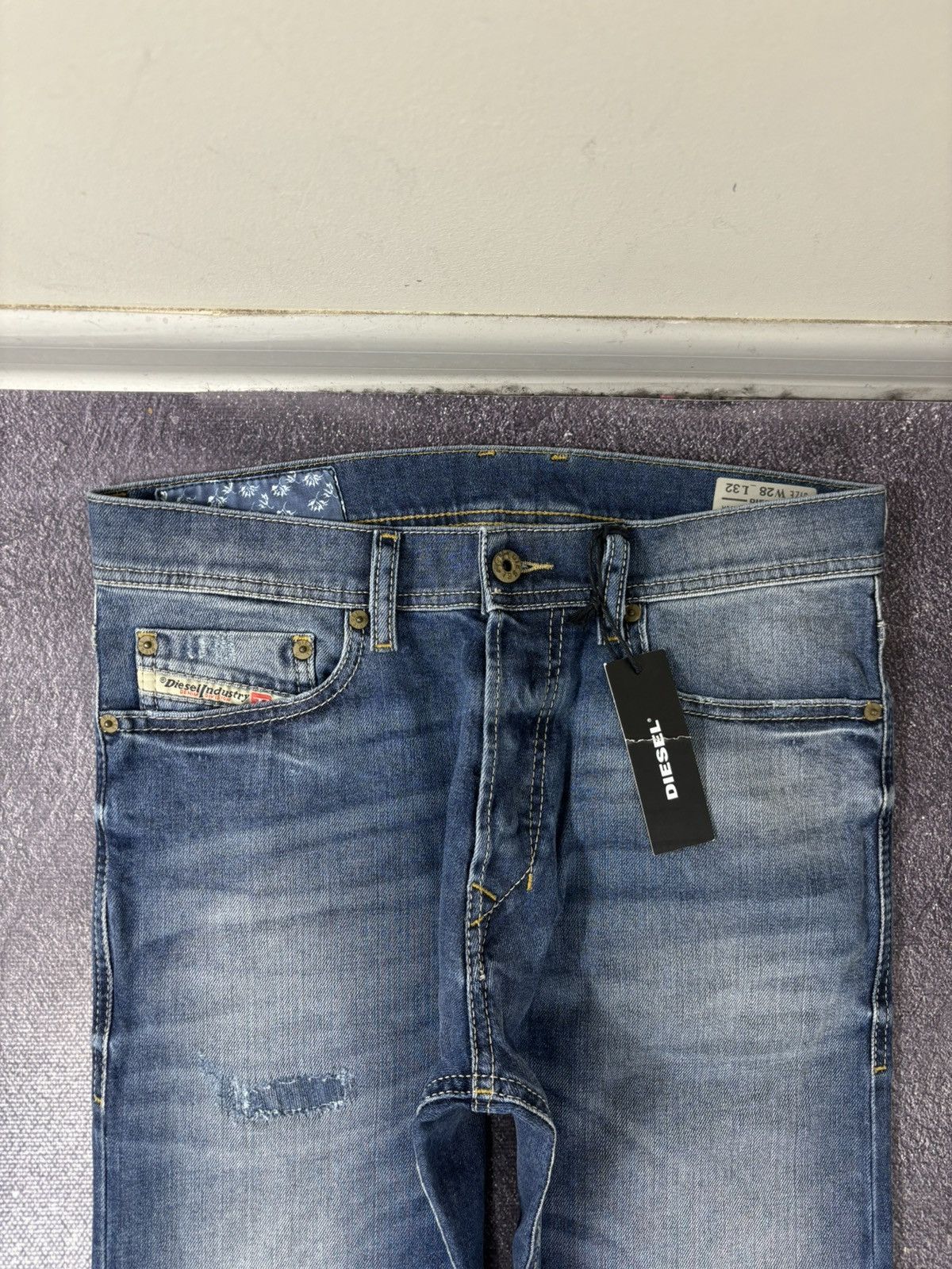 Diesel Diesel Tepphar NWT Slim Carrot Ripped Blue Denim Jeans Size US 28 / EU 44 - 5 Thumbnail