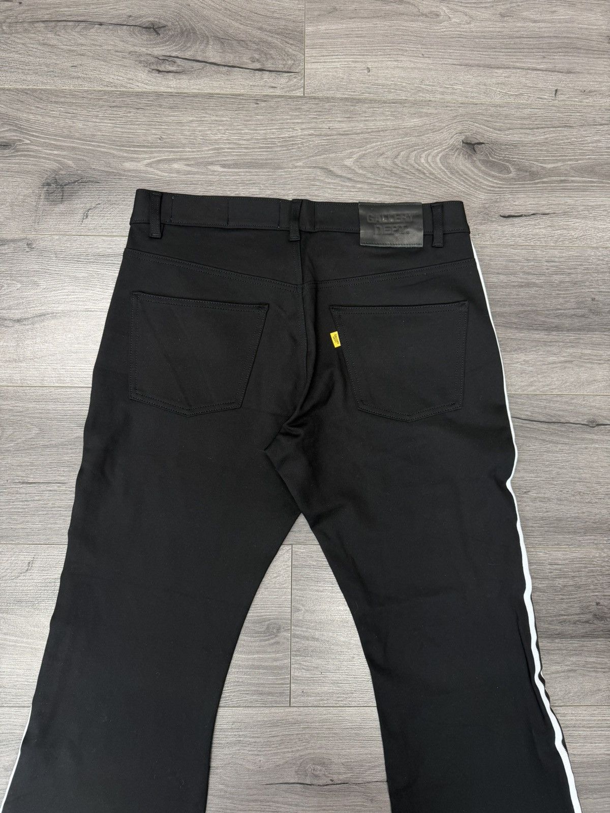 Gallery Dept. Gallery Dept Logan Flare Pants 34 Size US 34 / EU 50 - 4 Thumbnail