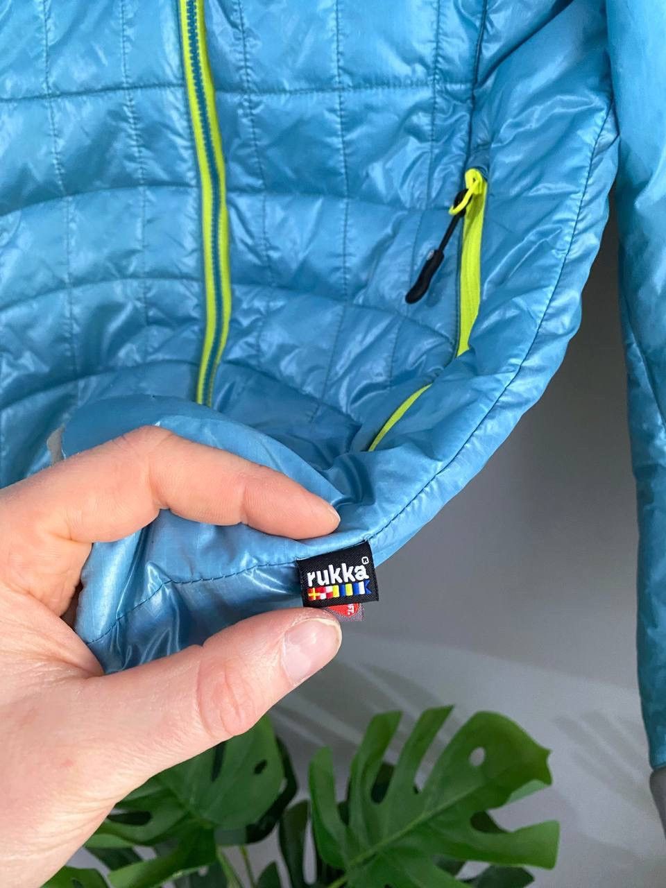 Other Rukka Women's Primaloft Insulated Hooded Jacket, Size 38/ M Size M / US 6-8 / IT 42-44 - 8 Thumbnail