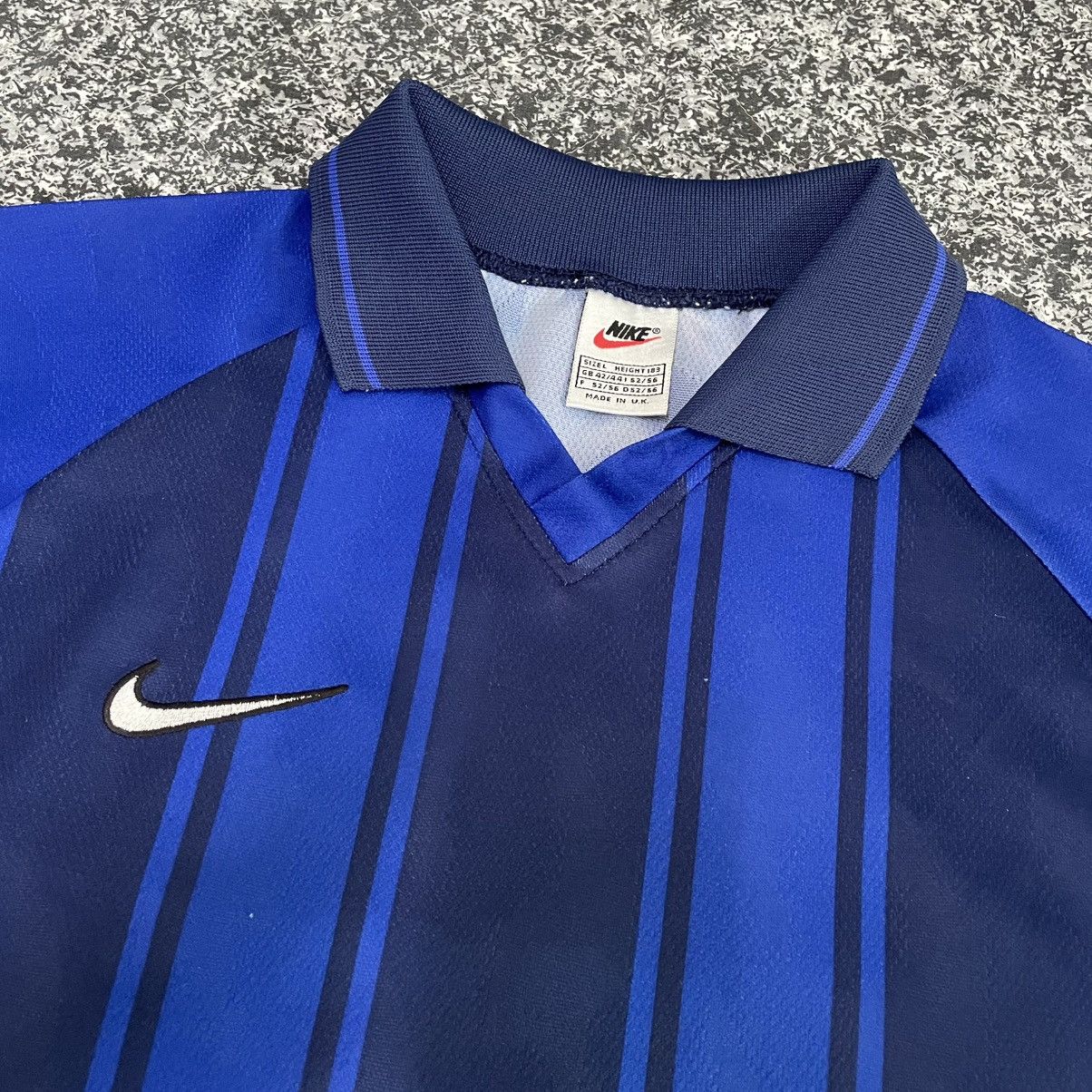 Nike 🔴 NIKE Vintage 90’s Jersey Made in UK 🔴 Size US L / EU 52-54 / 3 - 3 Thumbnail