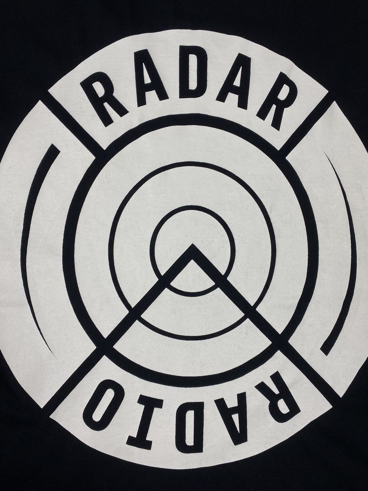 Band Tees Radio Radar Music Tee y2k Size US M / EU 48-50 / 2 - 4 Thumbnail